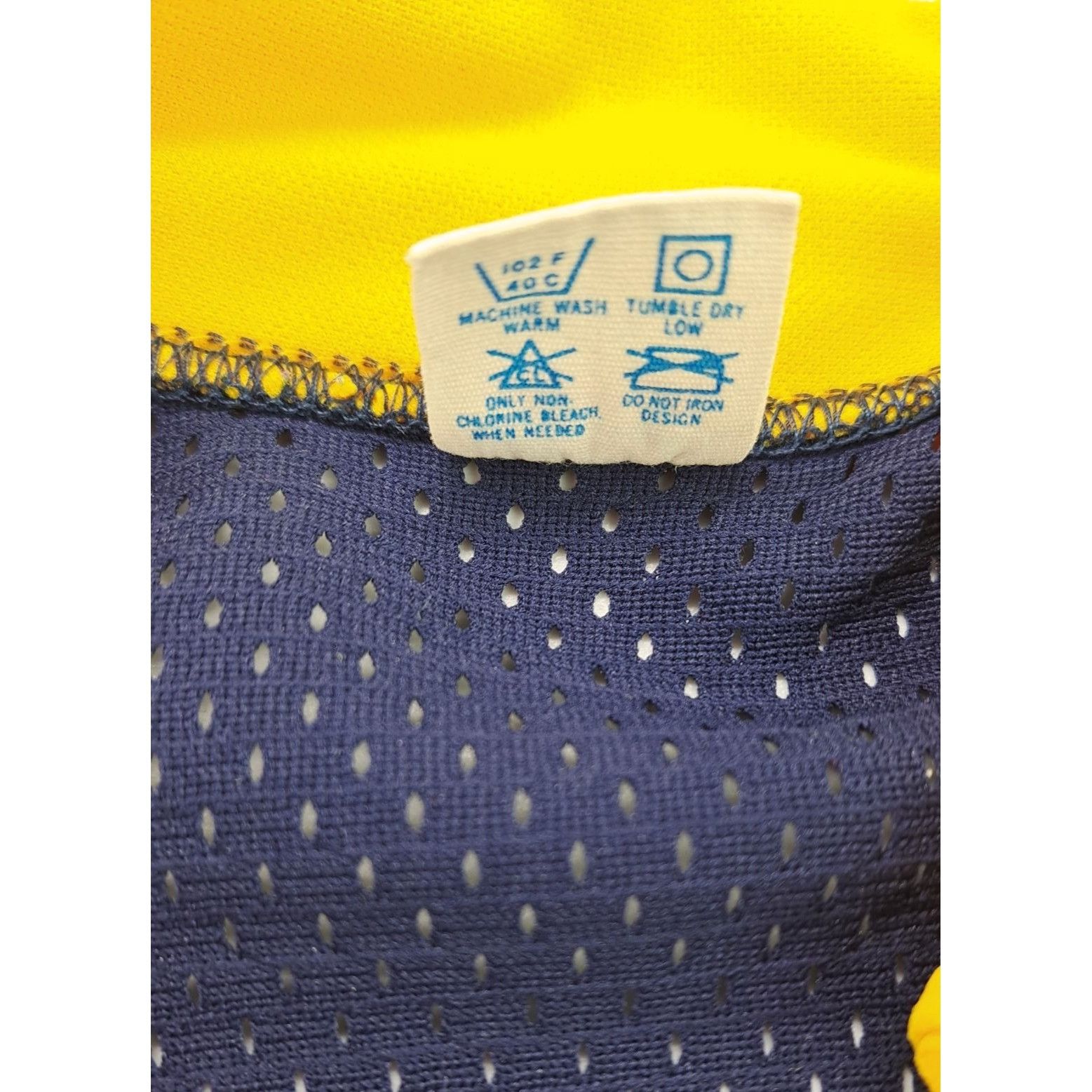 Champion Vintage Champion Falcons #7 Blue Yellow Mesh Sports Jersey Size US M / EU 48-50 / 2 - 7 Thumbnail