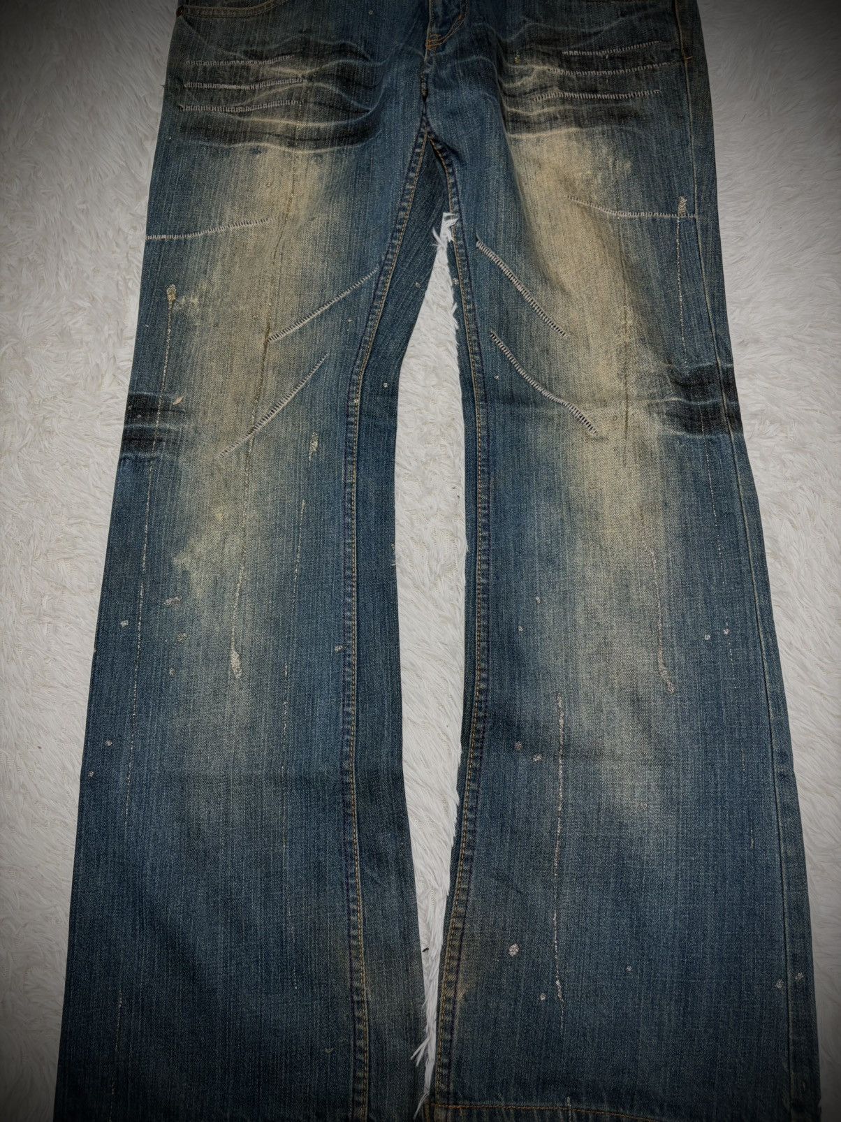 Tornado Mart Rare Root Three paint splash mudwash flared jeans Size US 36 / EU 52 - 2 Thumbnail