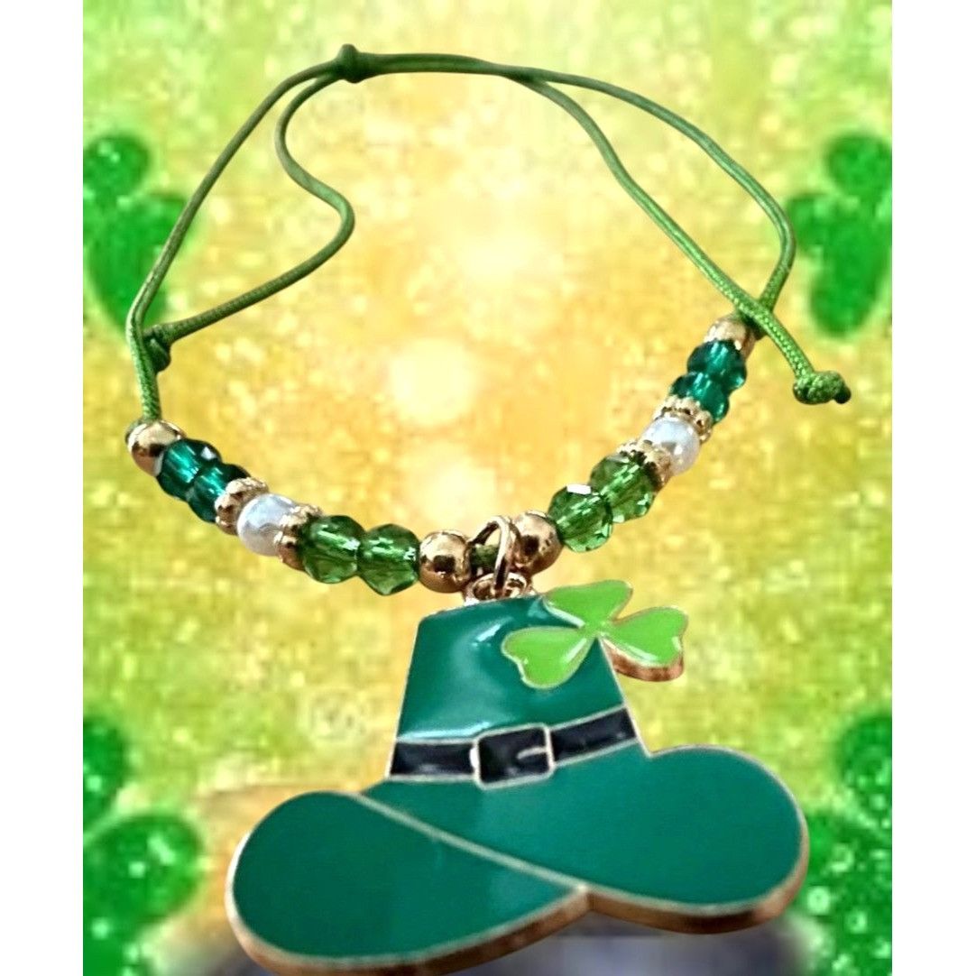 Handmade St Patricks Day Knotted String Beaded Bracelet Leprechaun Ha Size ONE SIZE - 1 Thumbnail
