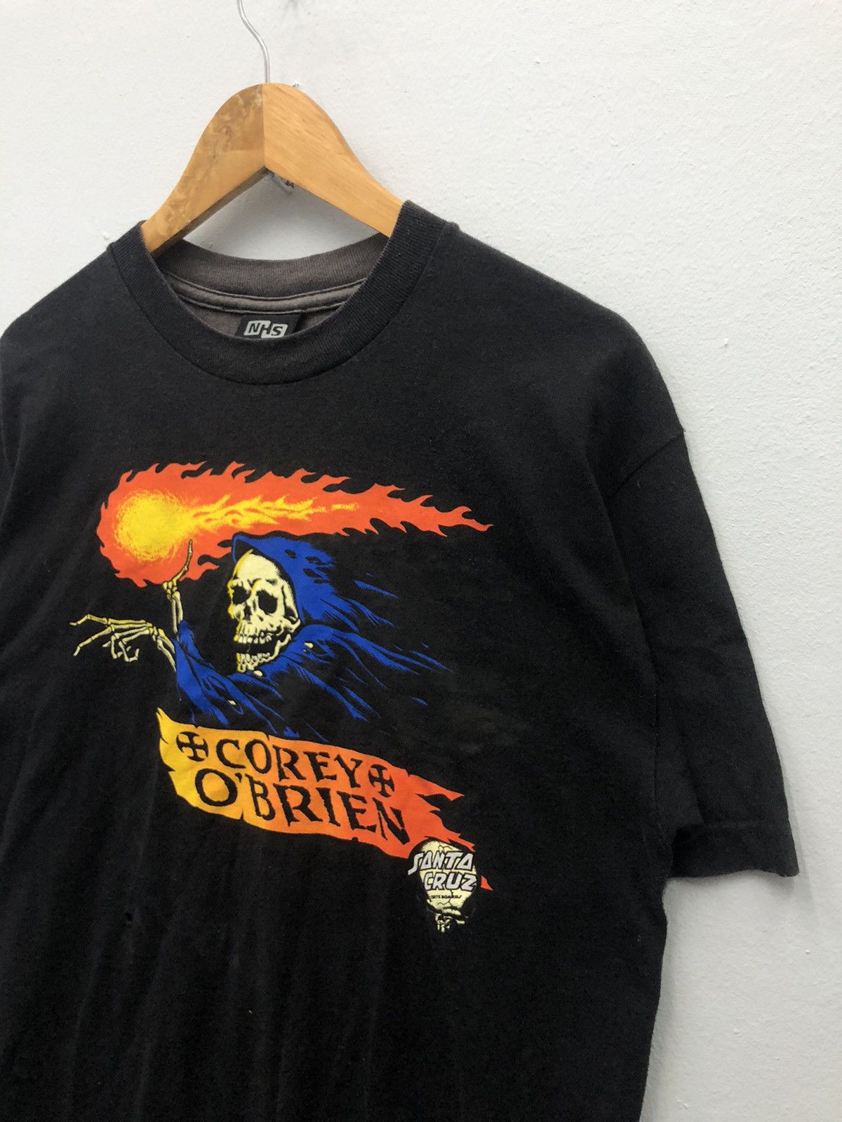 Santa Cruz Skateboards Vintage Santa Cruz Corey O’brien Skateboard Tshirt Size US M / EU 48-50 / 2 - 6 Thumbnail