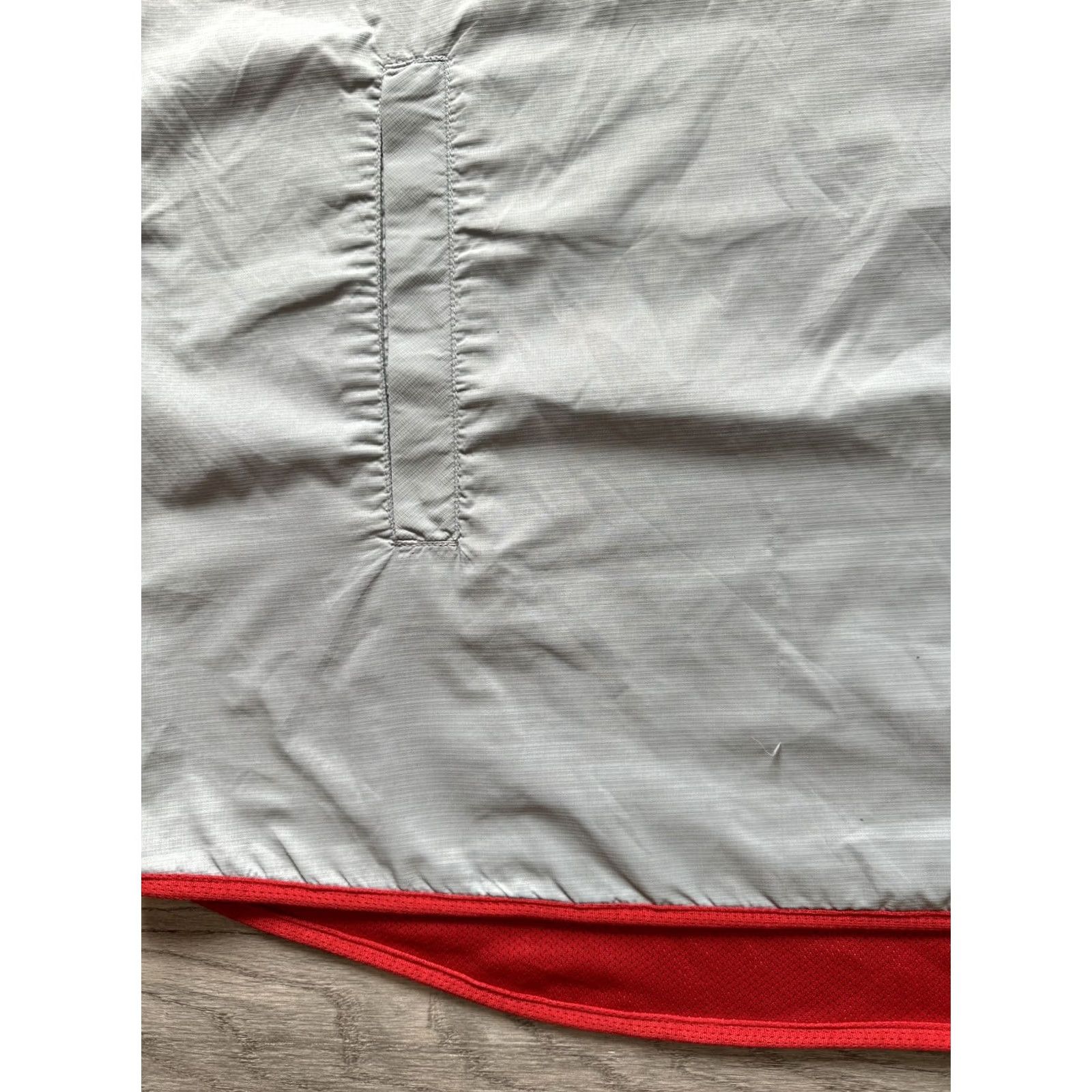 Nike VINTAGE Nike Windbreaker Jacket Sleeveless Hooded Vest Dri-Fit Total 90 Y2K Large L Gray Mens Size US L / EU 52-54 / 3 - 4 Thumbnail