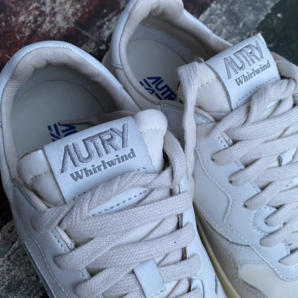 AUTRY AUTRY whirlwind low leather suede white Size US 10 / EU 43 - 4 Thumbnail