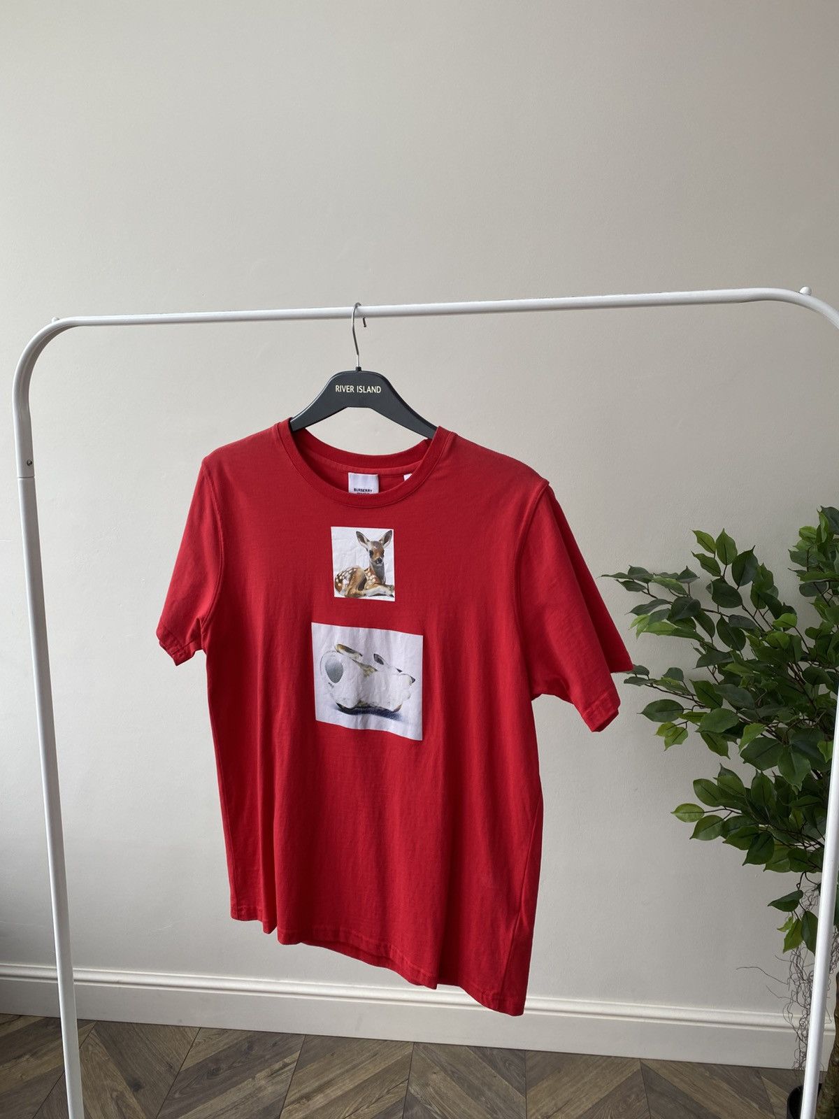 Burberry × Vintage Vintage Burberry Deer Print Short Sleeve T-Shirt Size US S / EU 44-46 / 1 - 3 Thumbnail