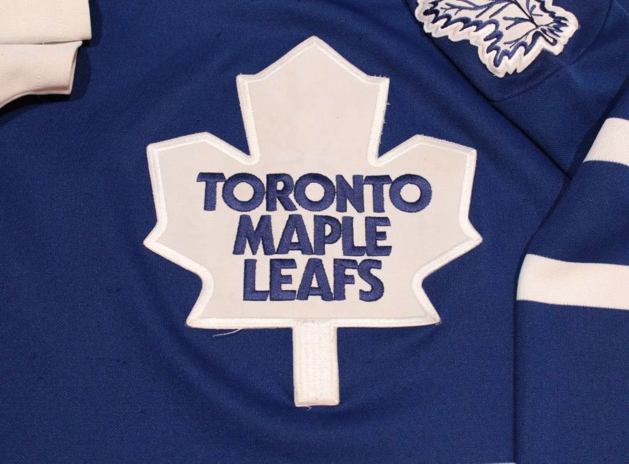 Ccm × NHL × Vintage VINTAGE 90s Toronto Maple Leafs NHL Hockey Jersey Sz Small Size US S / EU 44-46 / 1 - 5 Thumbnail