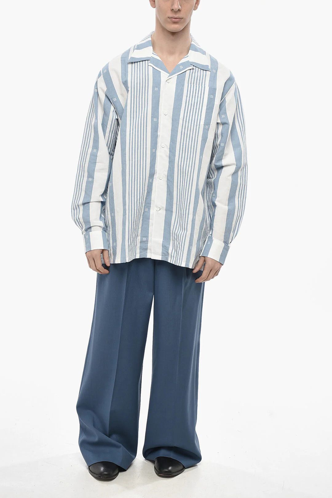 Givenchy og1mm0326 Linen-Blend Shirt in Light Blue Size US XS / EU 42 / 0 - 4 Thumbnail