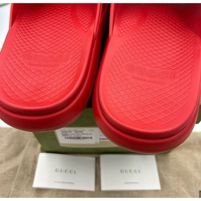 Gucci Men's Gucci interlocking G rubber Pool slides size 12 Size US 12.5 / EU 45-46 - 6 Thumbnail