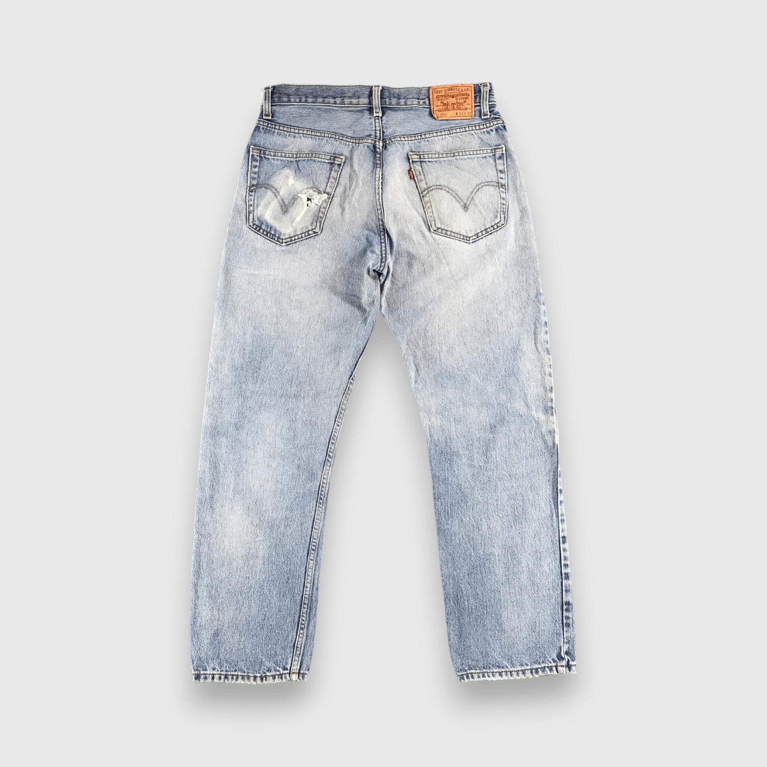Distress Light Wash Vintage Levis 505 Jeans-J1142
