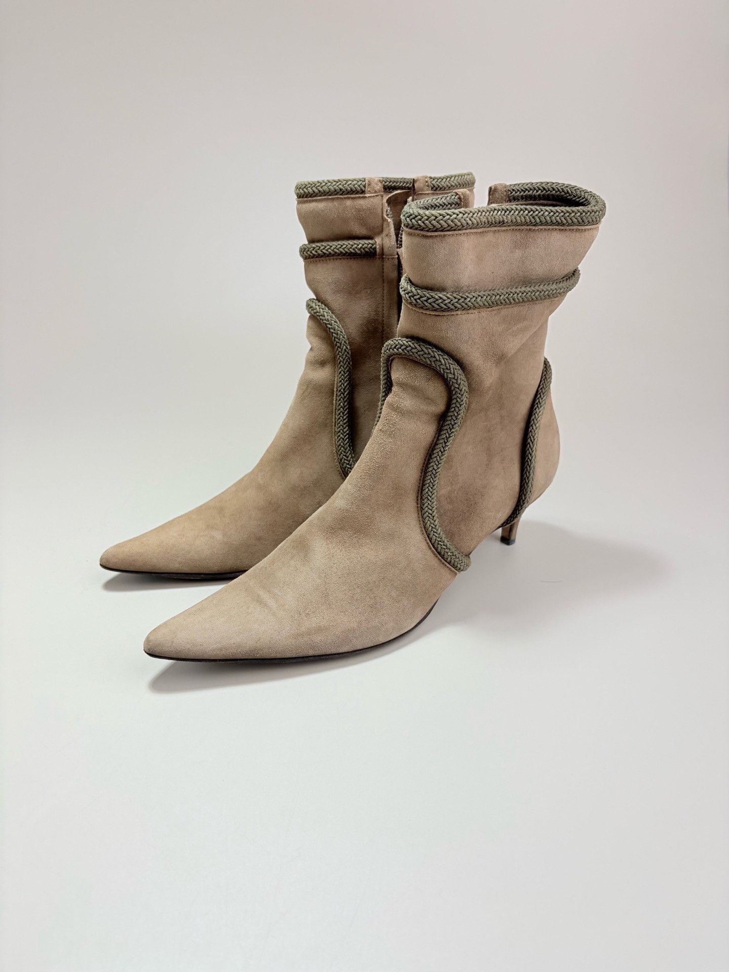 Loewe LOEWE Suede Pointed-Toe High-Heel Ankle Boots Size US 5 / IT 35 - 1 Thumbnail