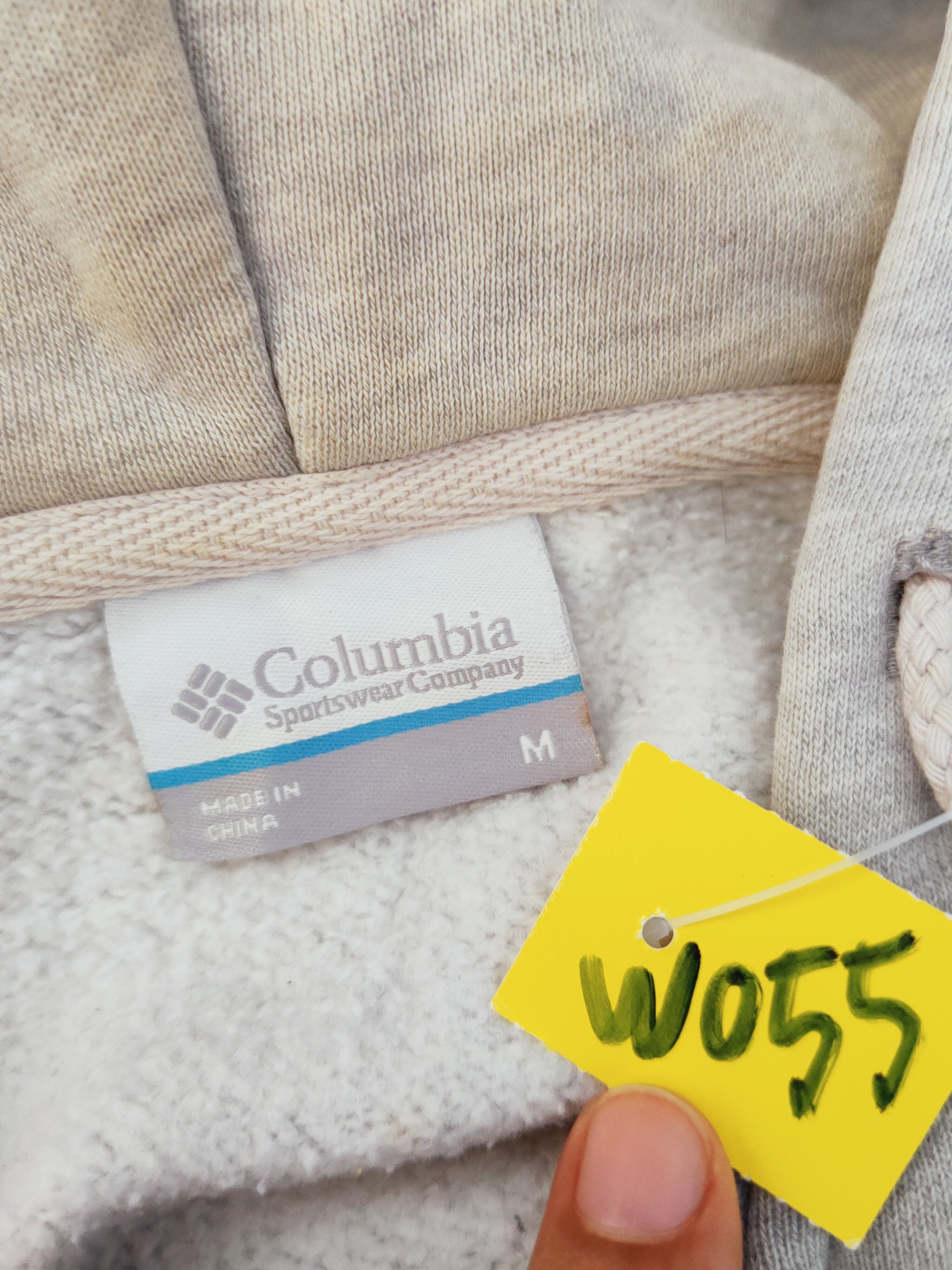 Columbia Columbia Gray Hoodie Sweatshirts #W055 Size US M / EU 48-50 / 2 - 17 Thumbnail
