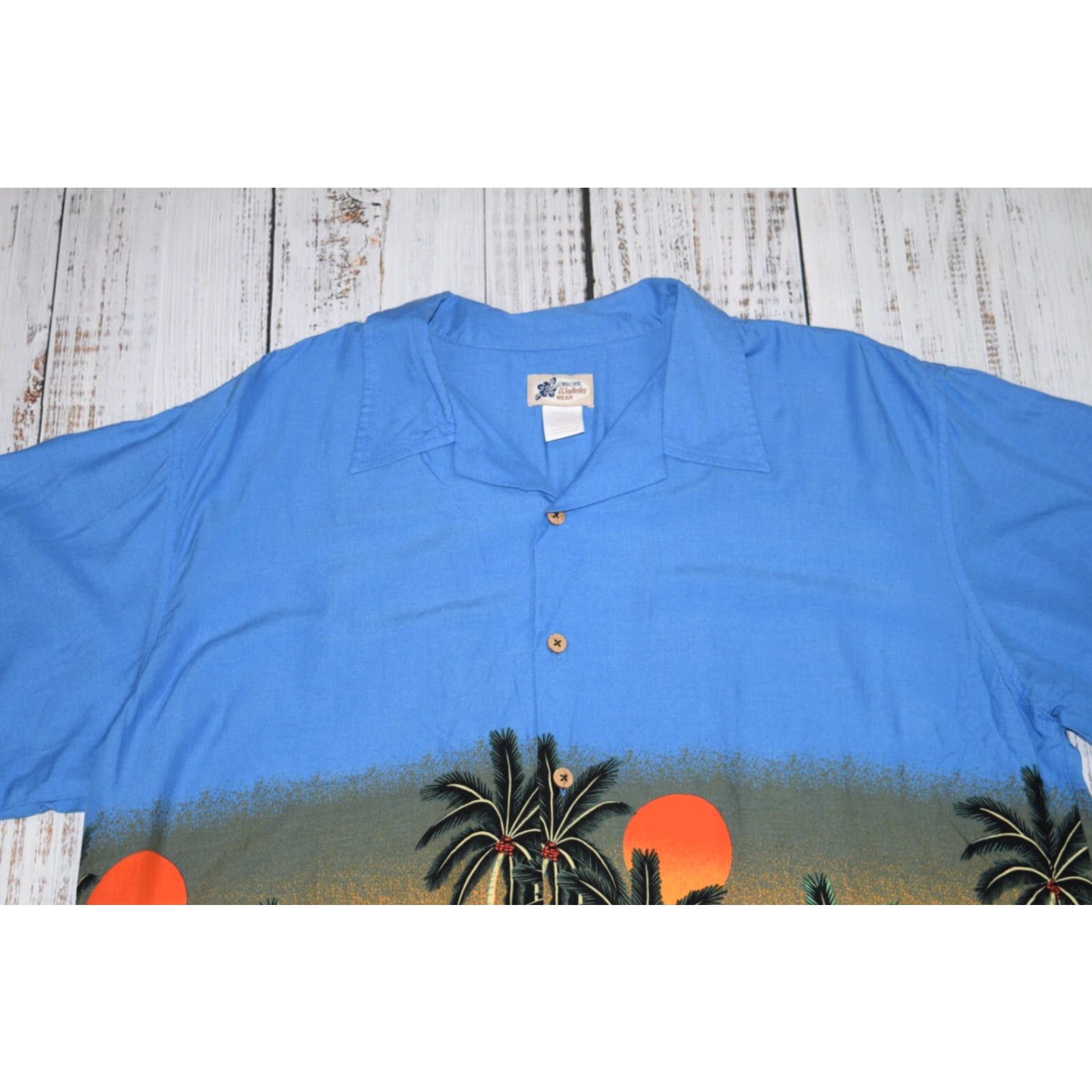Cherokee VTG Cherokee Waikiki Wear Hawaiian Shirt Mens Large Sun Set Surf 100% Rayon Blue Floral Short Sleeve Button-Up Collared 90s Theme Size US L / EU 52-54 / 3 - 2 Thumbnail