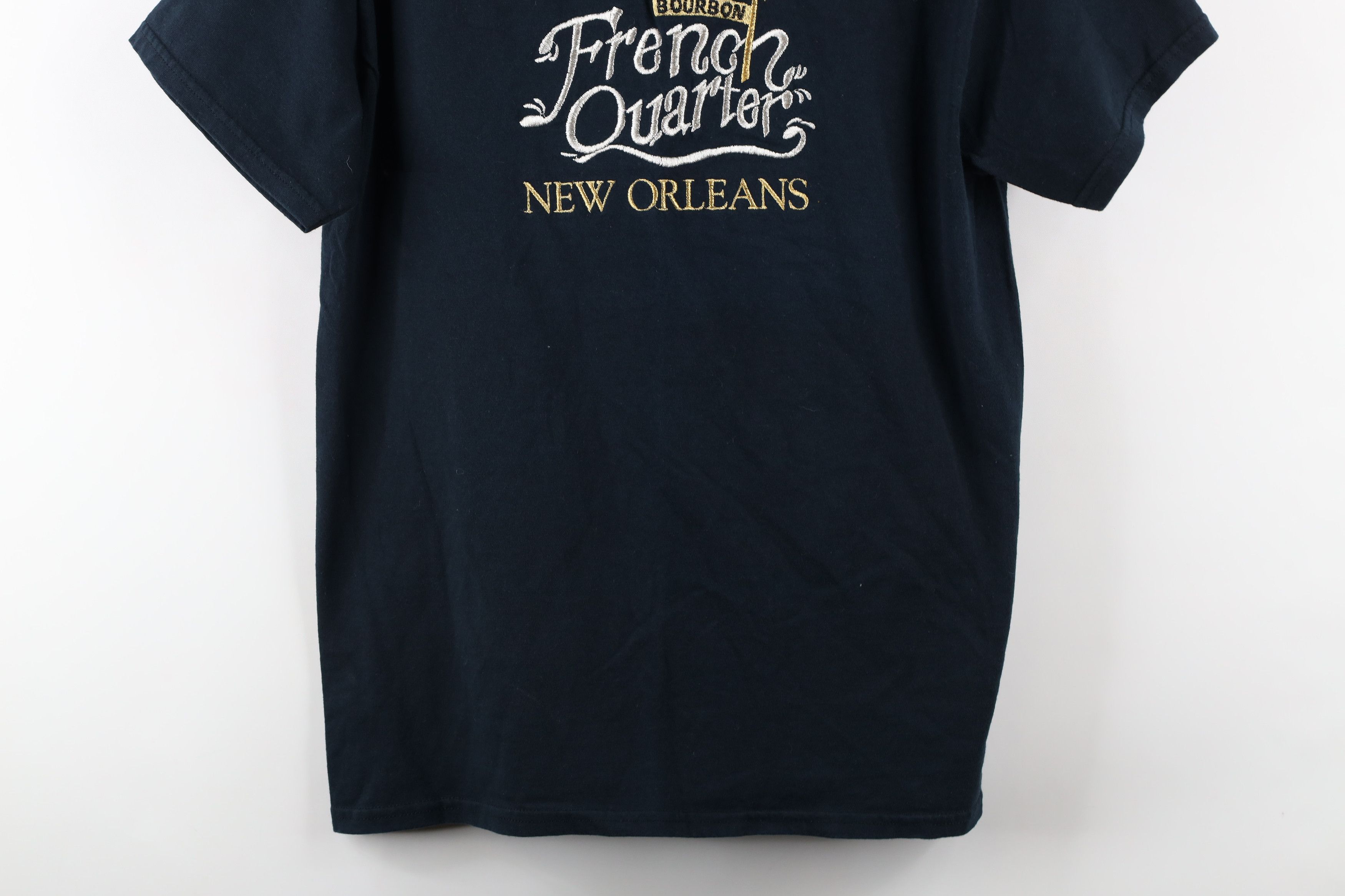 Vintage Vintage 90s Streetwear Ou New Orleans French Quarter T-Shirt Size US M / EU 48-50 / 2 - 3 Thumbnail
