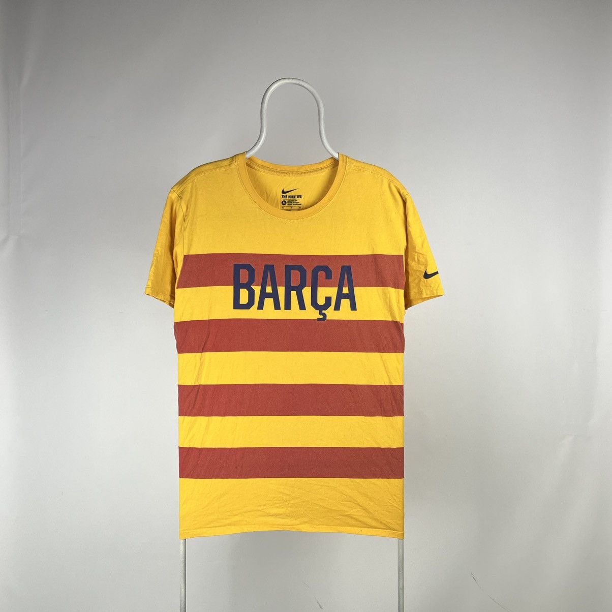 Nike Nike Barcelona Tshirt soccer size XLarge Size US XL / EU 56 / 4 - 1 Thumbnail