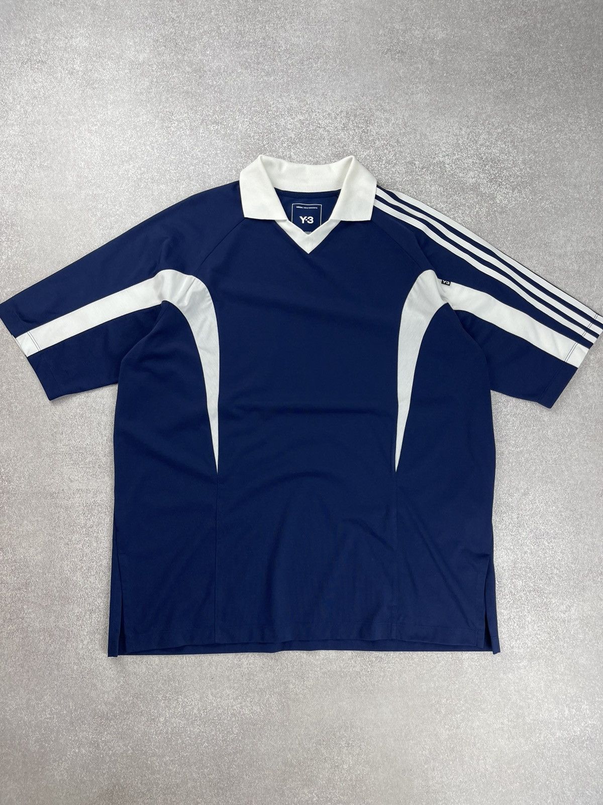 Y-3 Adidas Y-3 Yohji Yamamoto Cut Line Tee Unisex Size M Size US M / EU 48-50 / 2 - 1 Thumbnail