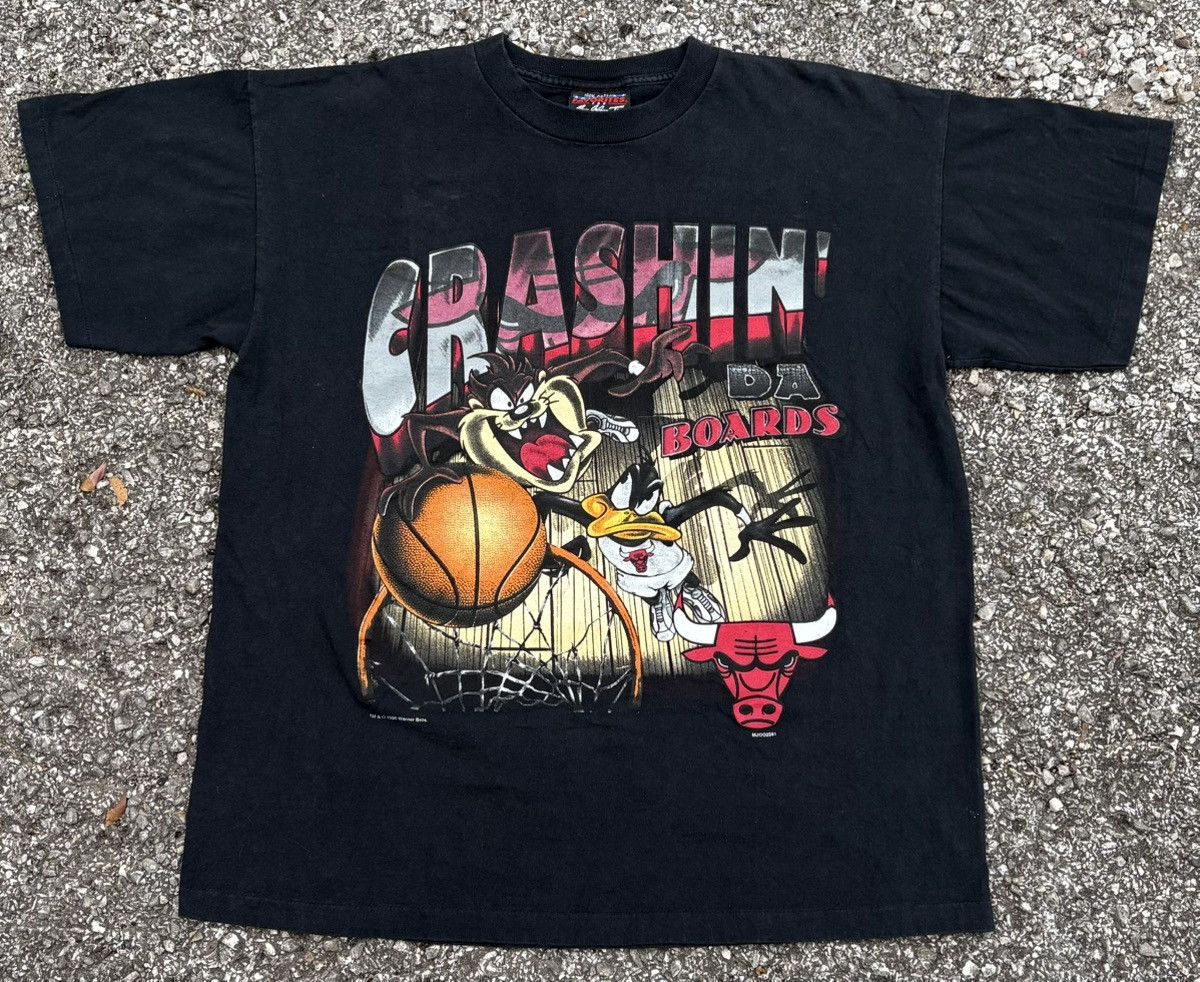 Other Vintage 1996 Chicago Bulls Crashin Da Boards Looney Tunes Size US L / EU 52-54 / 3 - 1 Preview