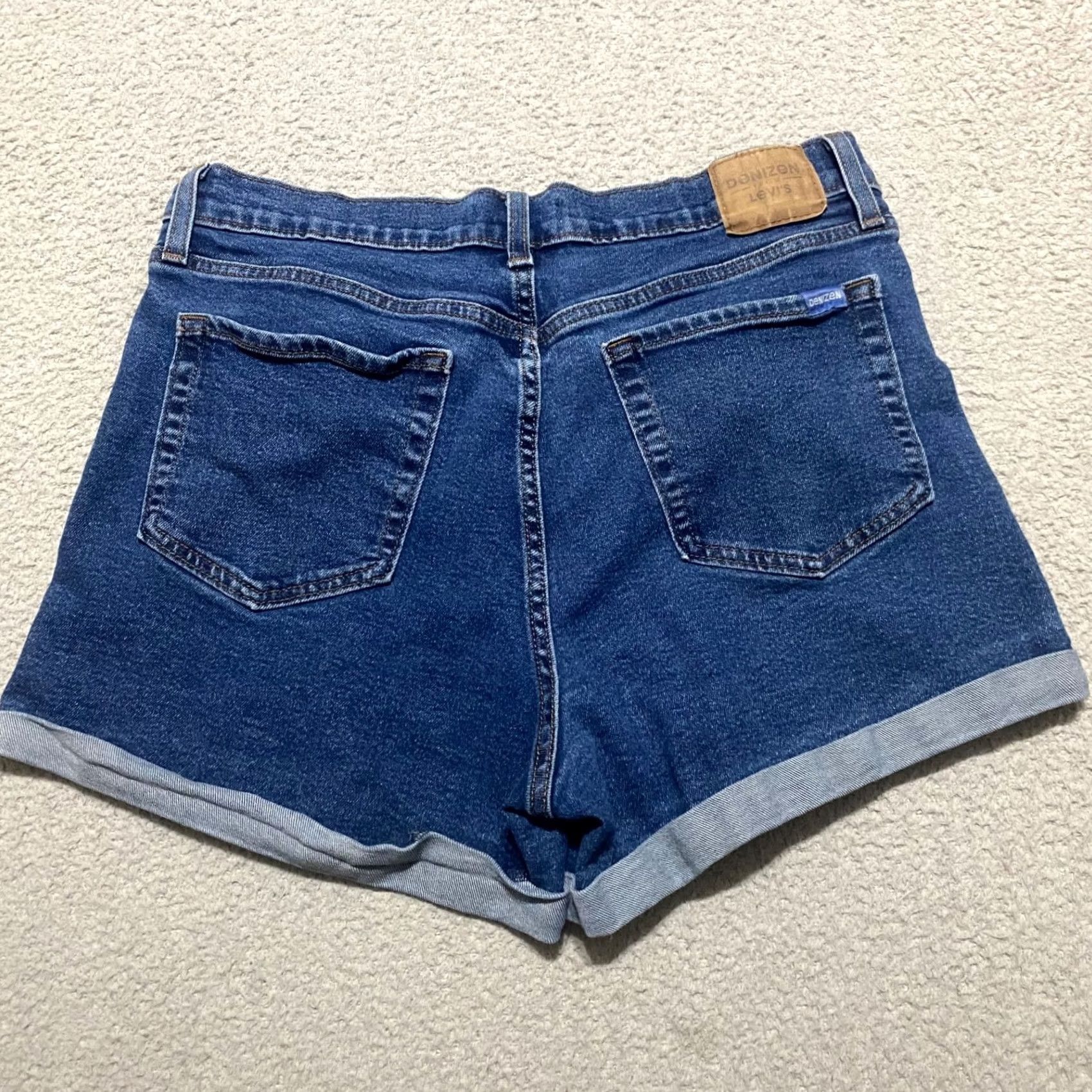 Levi's Levi's Womens Jeans Shorts High Rise Inseam 3" Blue Denim 5-Pocket Button Closure Casual Summer XS-XL? Size 34" / US 12 / IT 48 - 2 Thumbnail