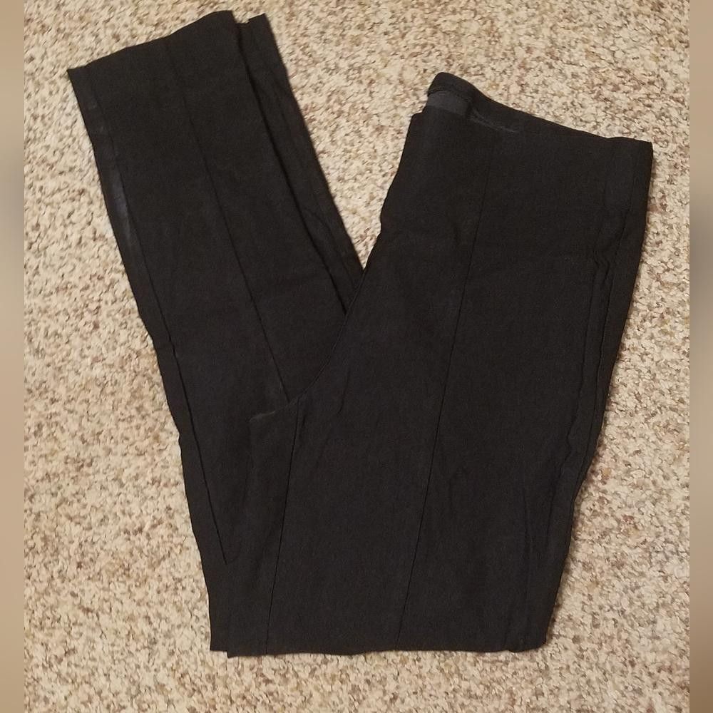 Chicos Chicos Classic So Slimming Black Pants Size 0 Size 25" / US 0 / IT 36 - 1 Thumbnail