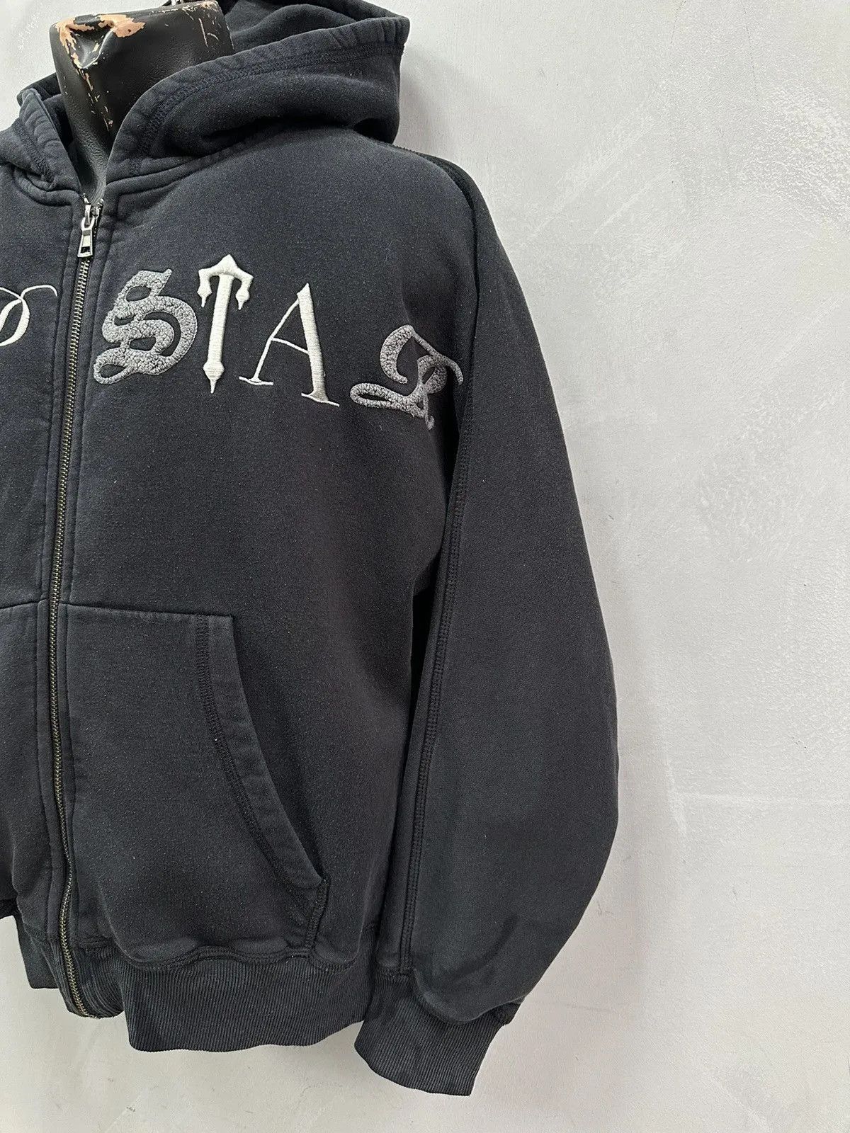 Vintage Vintage Trapstar Hoodie Faded Streetwear Y2k Oakley Style Size US S / EU 44-46 / 1 - 4 Thumbnail