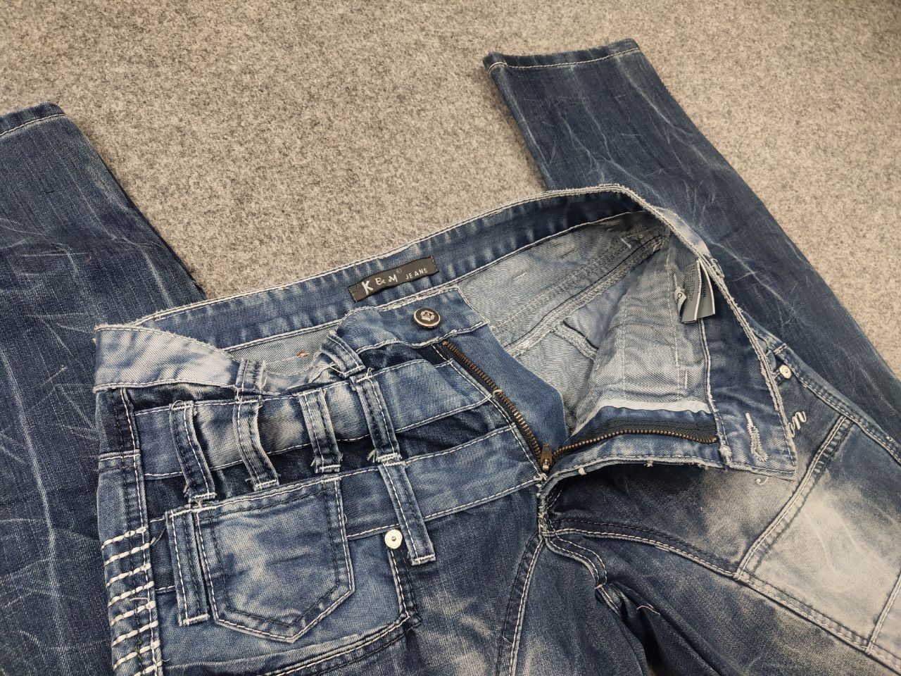 Le Grande Bleu (L.G.B.) Vintage Y2k Kosmo Japan if six was nine Embroidered Jeans Size US 32 / EU 48 - 14 Thumbnail