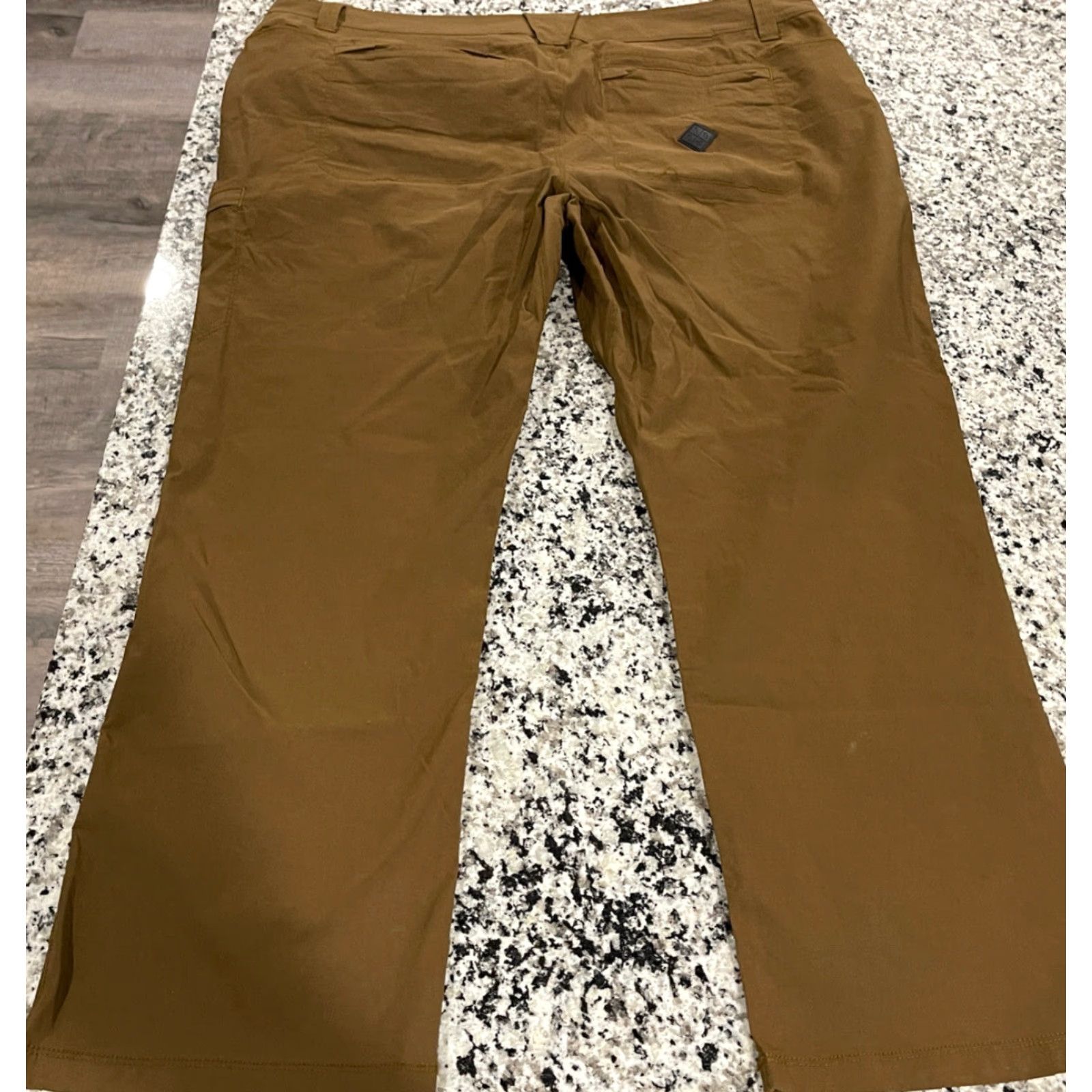 Vintage Off The Grid Trailblazer Pro Pant 2.0 Pants Men 42X29 Brown Taper Fit Cargo Palm Logo Vintage No N/A Size 42R - 5 Thumbnail