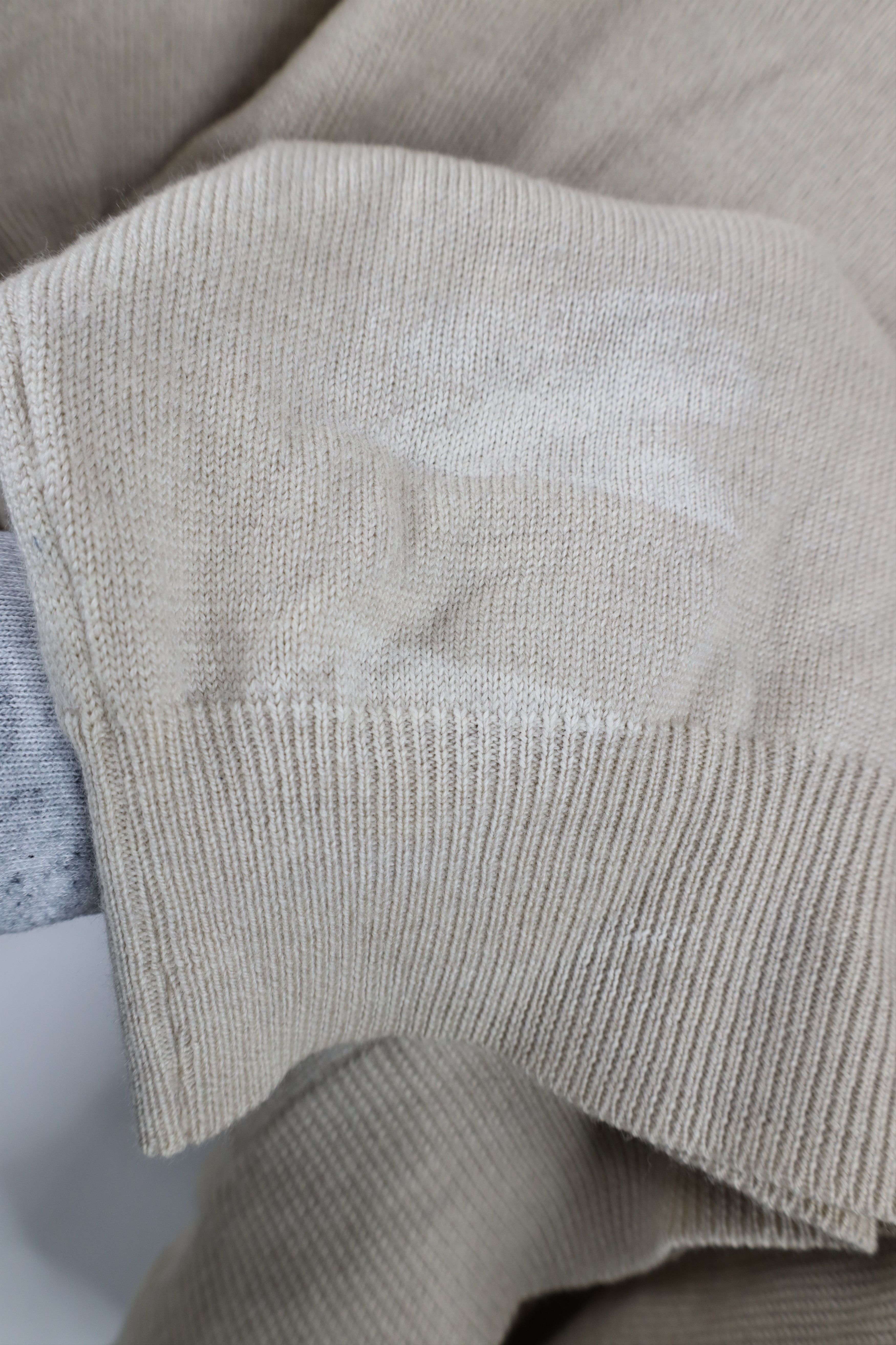 Vintage Vintage 90s Streetwear Argyle Pure New Wool Knit Sweater Size US L / EU 52-54 / 3 - 11 Thumbnail