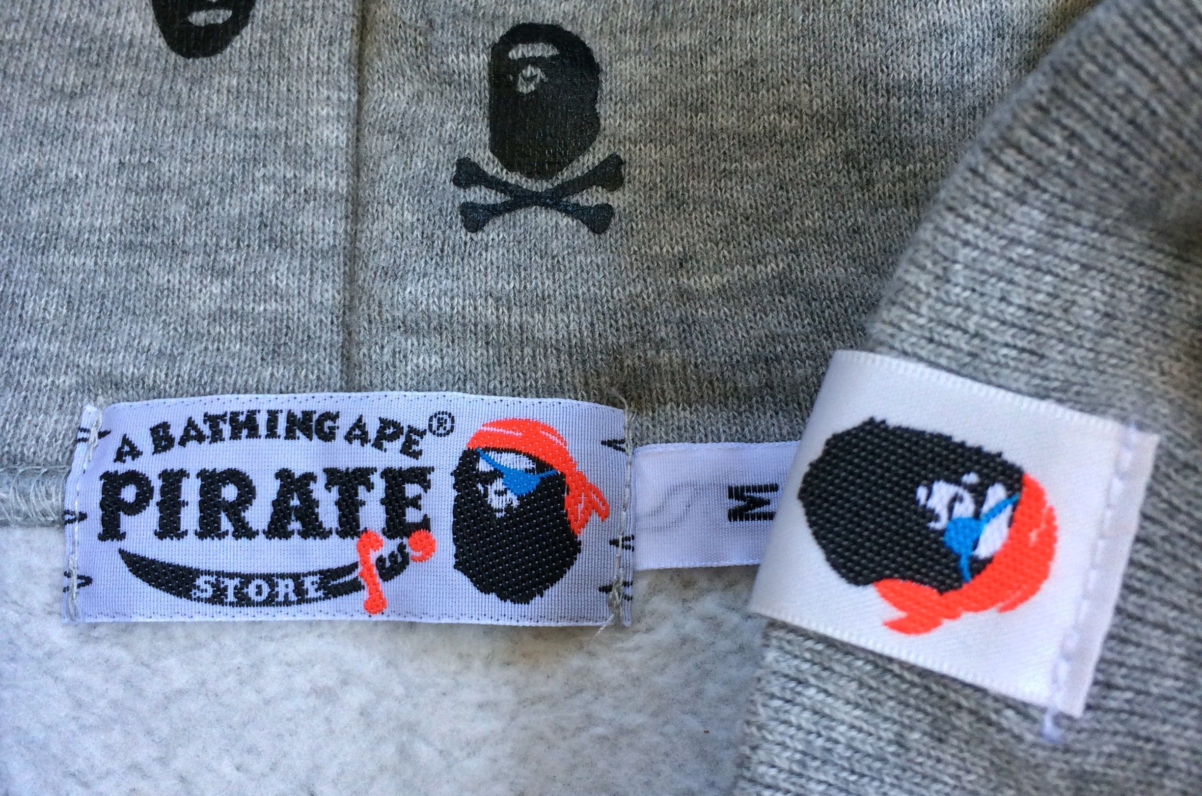 Bape Bape Pirate Store Exclusive Hoodie Size US M / EU 48-50 / 2 - 5 Thumbnail
