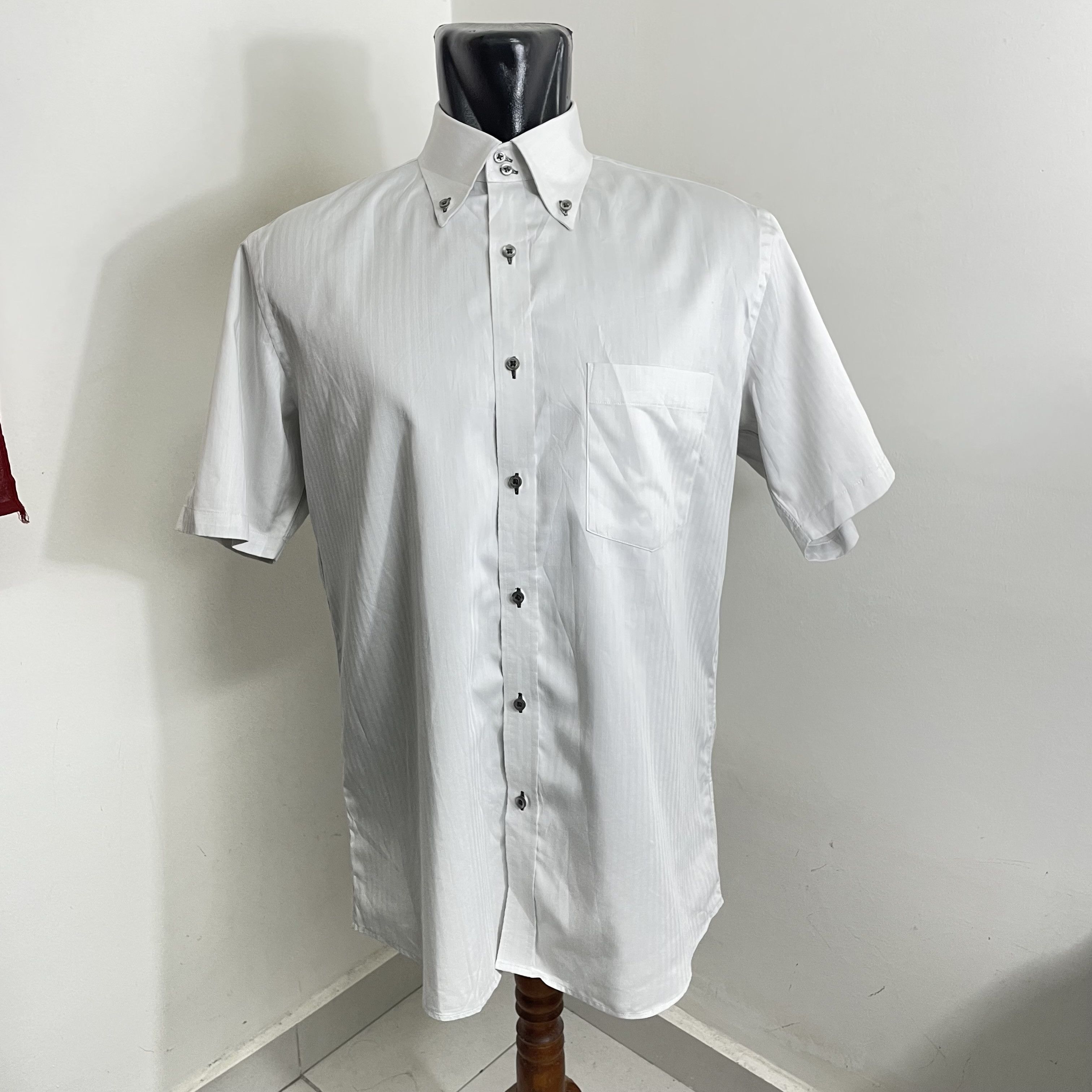Uniqlo ⭐️SALE⭐️ [XL] UNIQLO OXFORD SHIRT Size US L / EU 52-54 / 3 - 1 Thumbnail