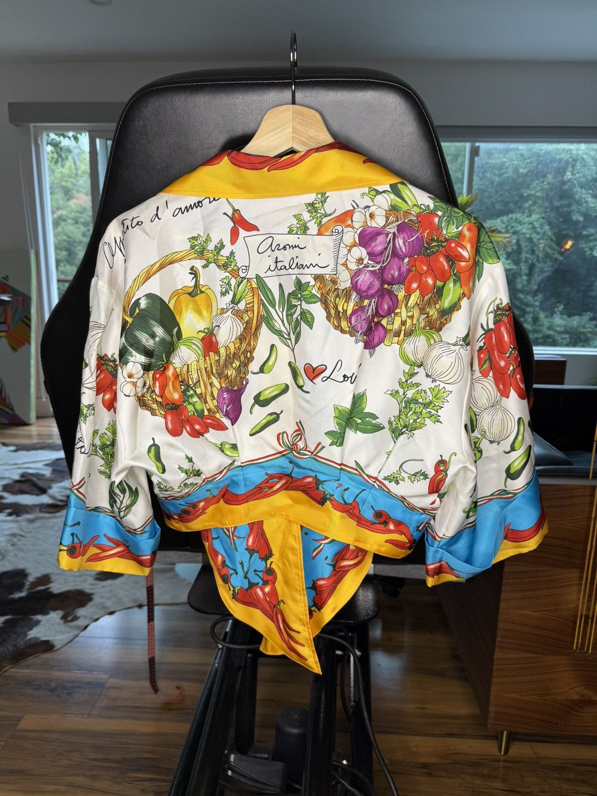 Dolce & Gabbana Dolce & Gabbana silk tie crop top blouse Size XS / US 0-2 / IT 36-38 - 2 Thumbnail