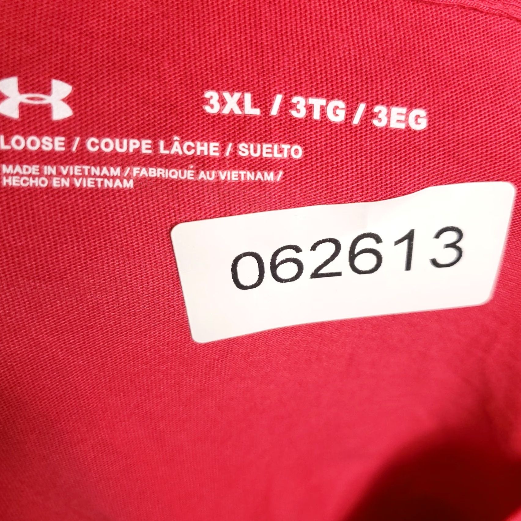 Under Armour VINTAGE Under Armour Shirt Mens 3XL Red Logo T-Shirt Crew Neck Short Sleeve Adult Red Under Armour HeatGear Sports Mens Size US XXL / EU 58 / 5 - 8 Thumbnail