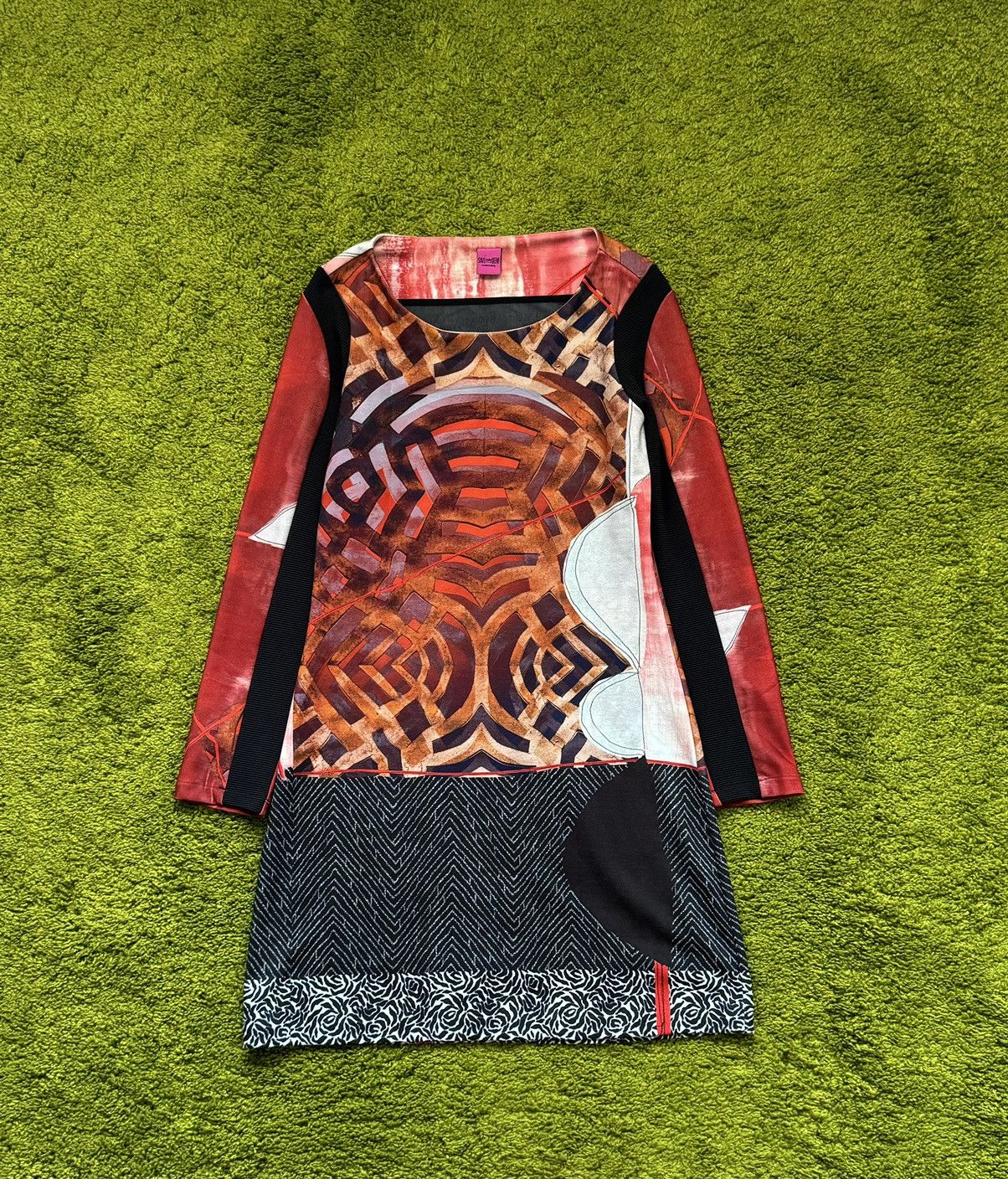 Designer × Vintage Save the Queen 2000s vintage Y2K coloured dress Size M / US 6-8 / IT 42-44 - 1 Thumbnail