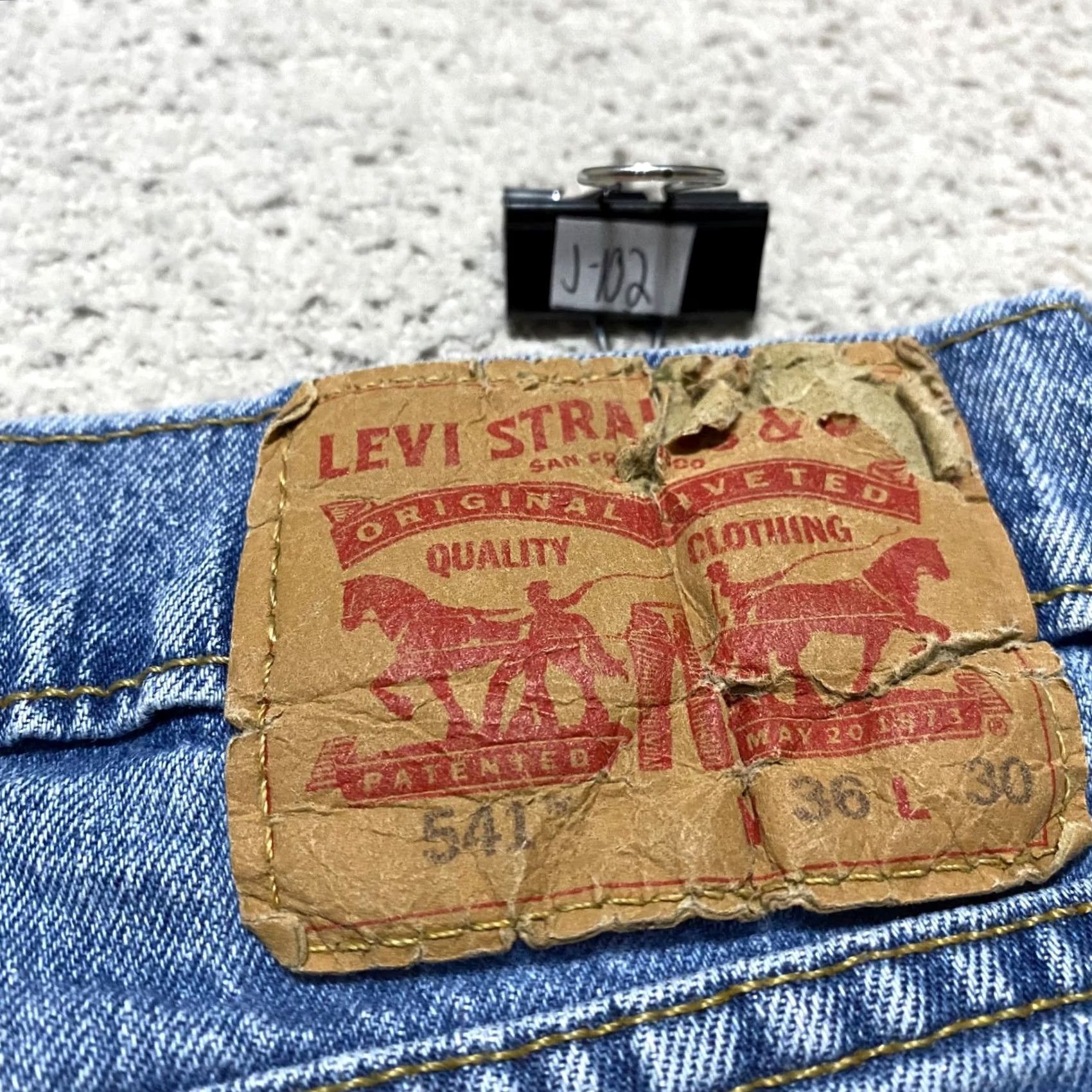 Levi's Levi'S Jeans Mens 36 Blue 36x30 Denim Wash Athletic Straight Mid Rise Size US 36 / EU 52 - 3 Thumbnail