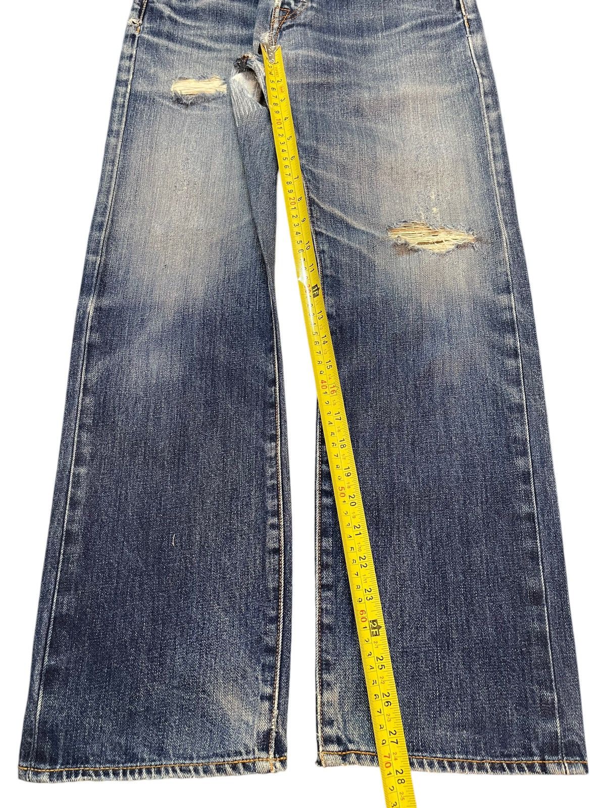 Levi's Vintage Levis 501 Blue Faded Wash Distress Style Loose Jeans Size US 29 - 13 Thumbnail