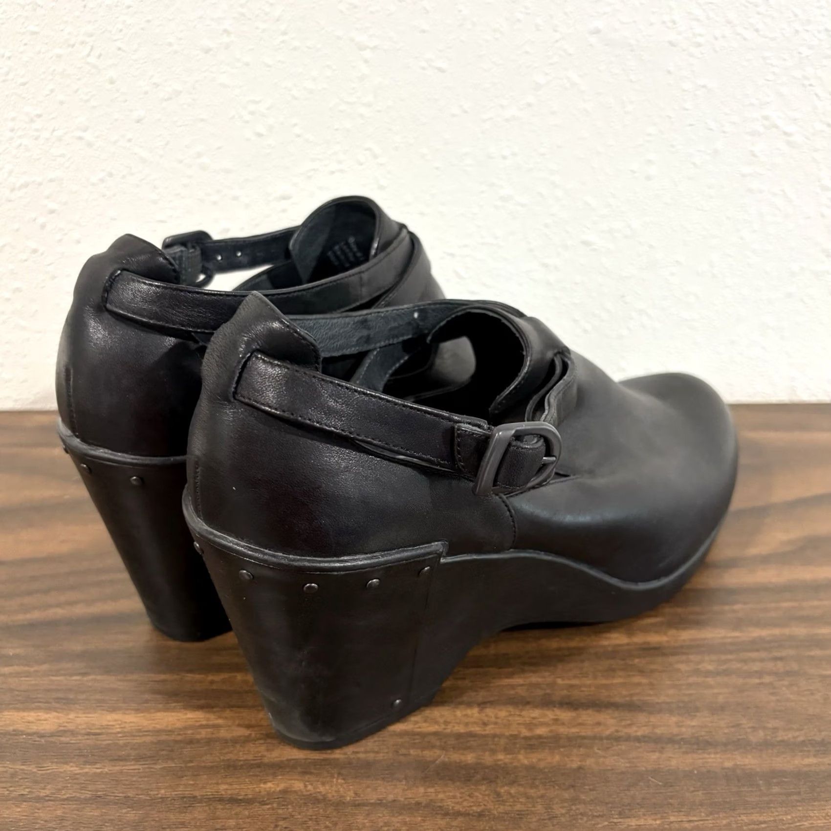 Dansko Dansko Franka Womens Sz 41 US 10.5 11 Strappy Wedge Clog Black Leather Bootie Size US 11 / IT 41 - 4 Thumbnail