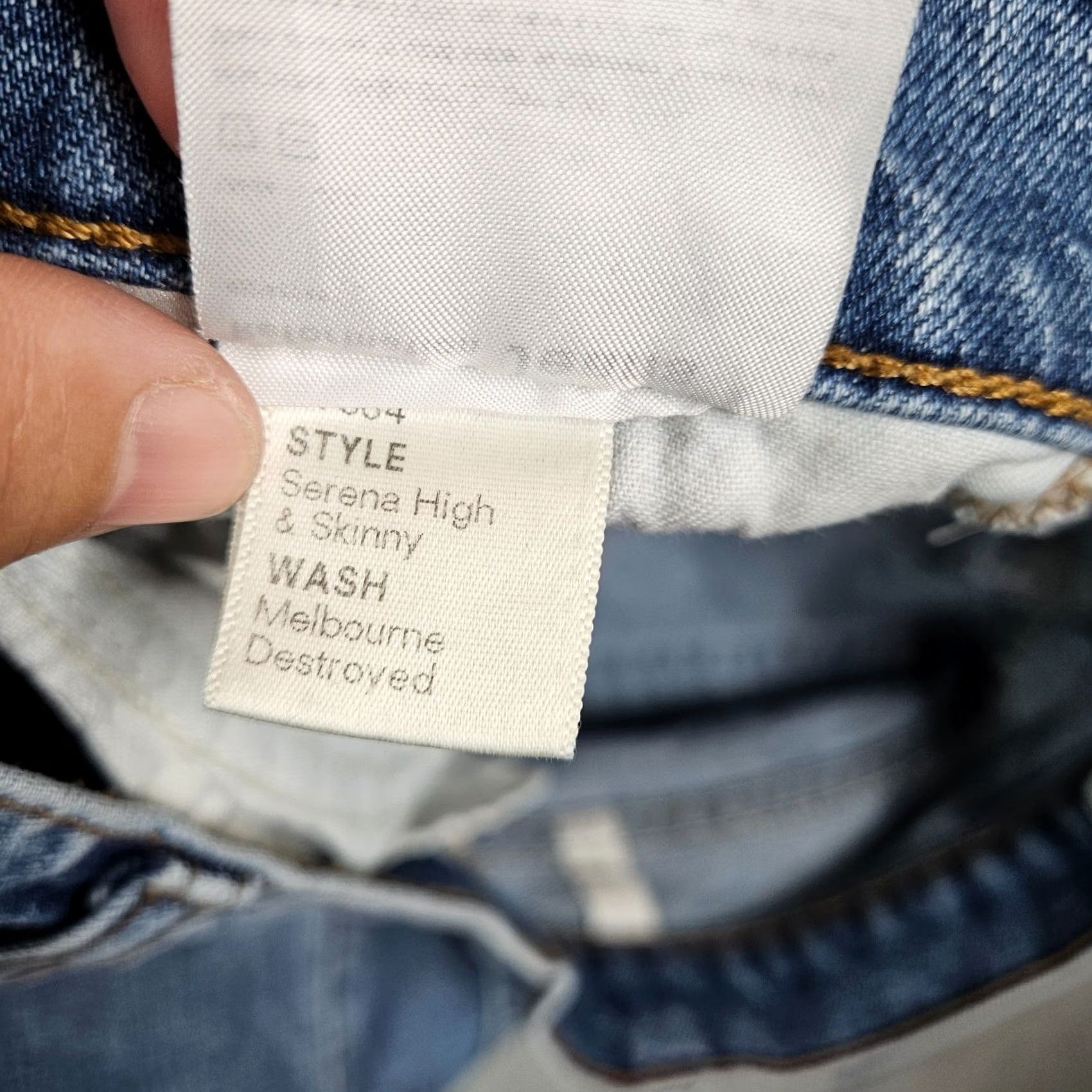 Reformation Reformation Serena High Skinny Wash Melbourne Destroyed Blue Jeans Size 27 - Denim, 5-Pocket, Button Fly, Regular Fit, Womens, Blue, Medium Wash Size 27" / US 4 / IT 40 - 7 Thumbnail