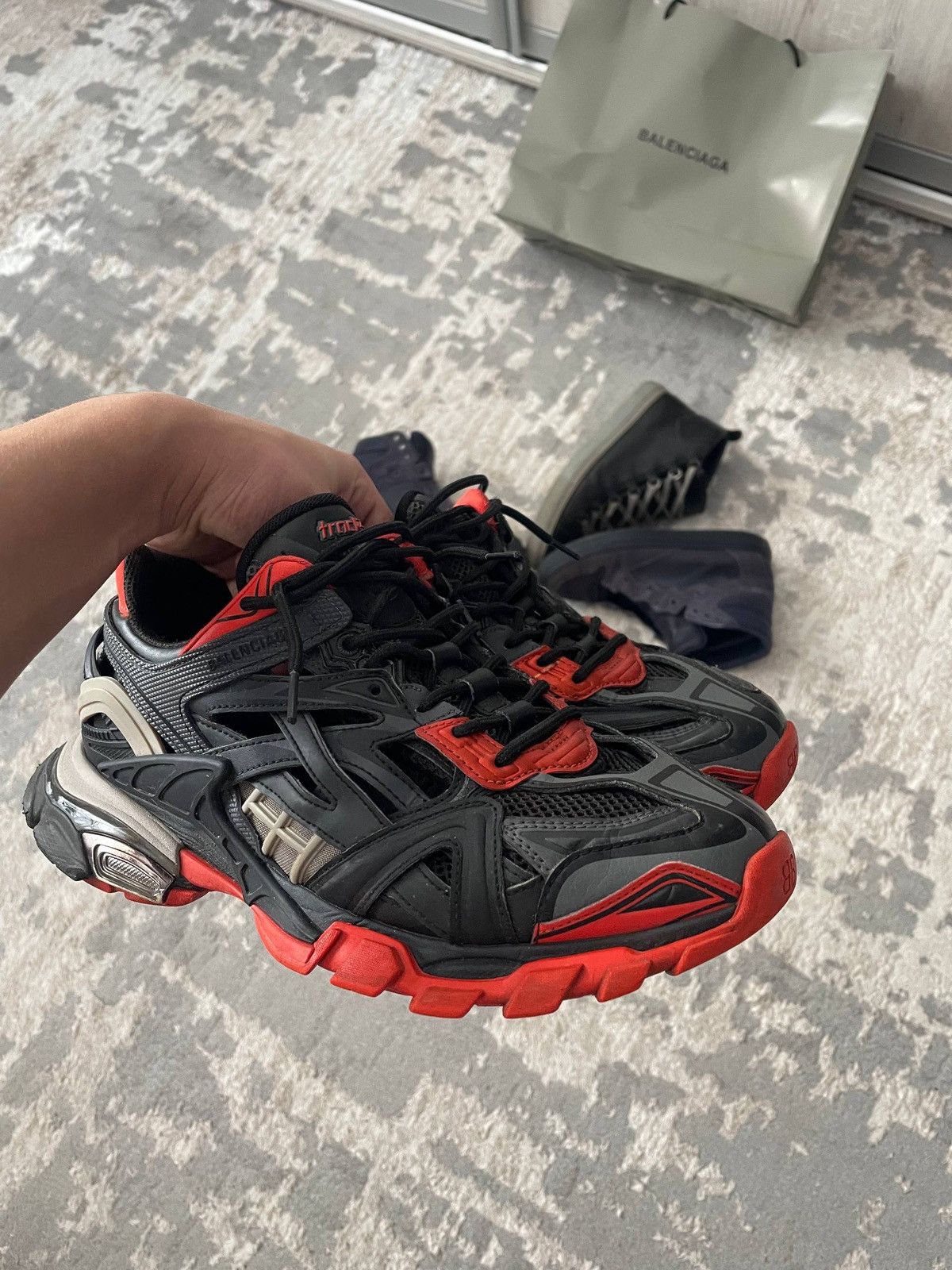 Balenciaga Balenciaga Track 2 Open Sneaker in Black/Red/Grey Size US 9 / EU 42 - 2 Thumbnail
