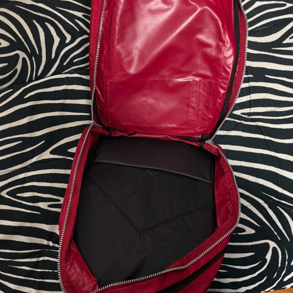 Reebok × Vintage Y2K Embroidered Reebok Everyday Backpack Size ONE SIZE - 3 Thumbnail