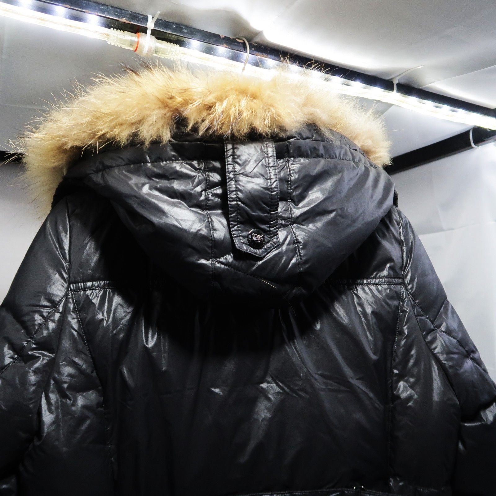 Burberry Burberry Blue Label Bondage Puffer Down Fur Jacket Size US S / EU 44-46 / 1 - 16 Thumbnail