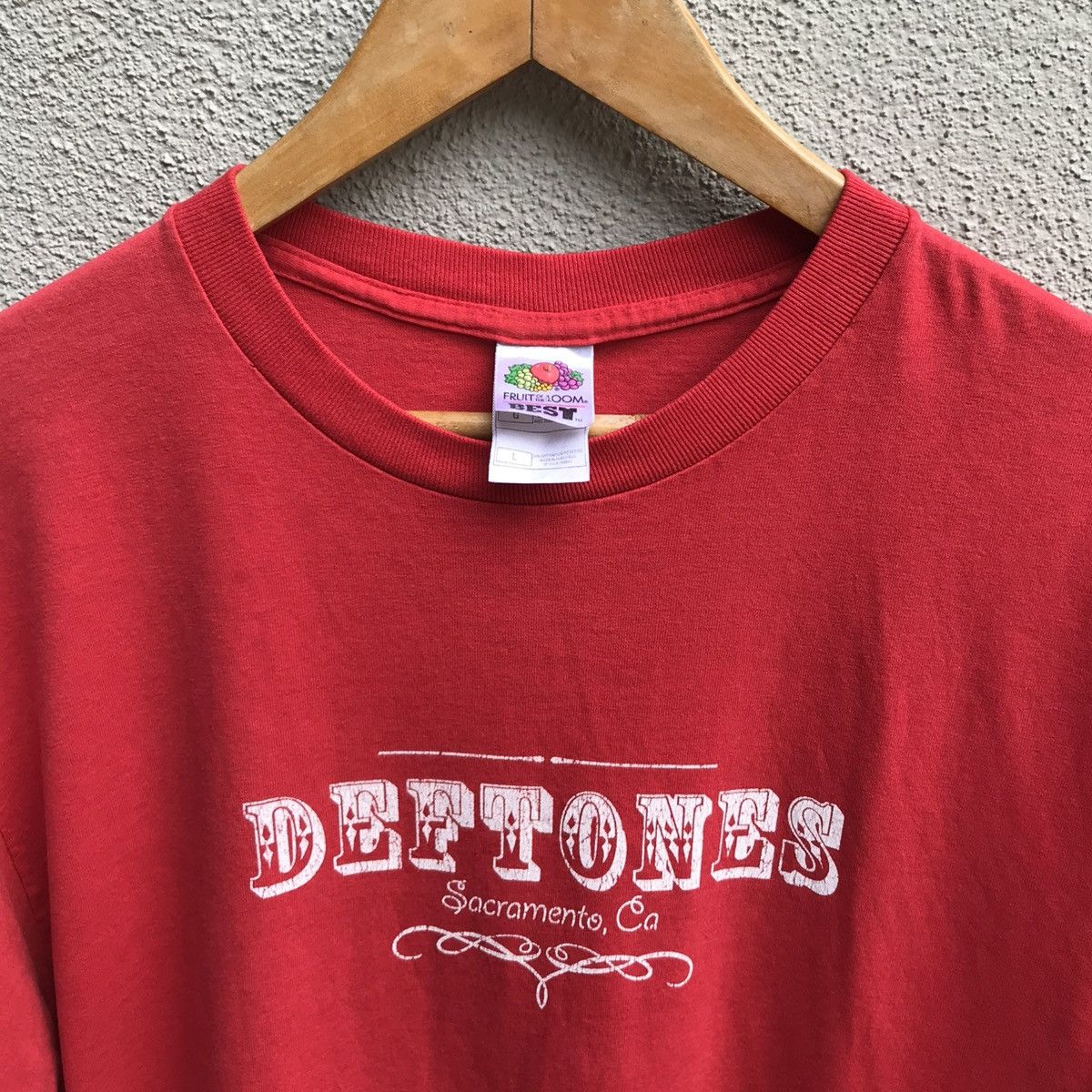 Band Tees Vintage DEFTONES band tee nu metal Size US L / EU 52-54 / 3 - 3 Thumbnail