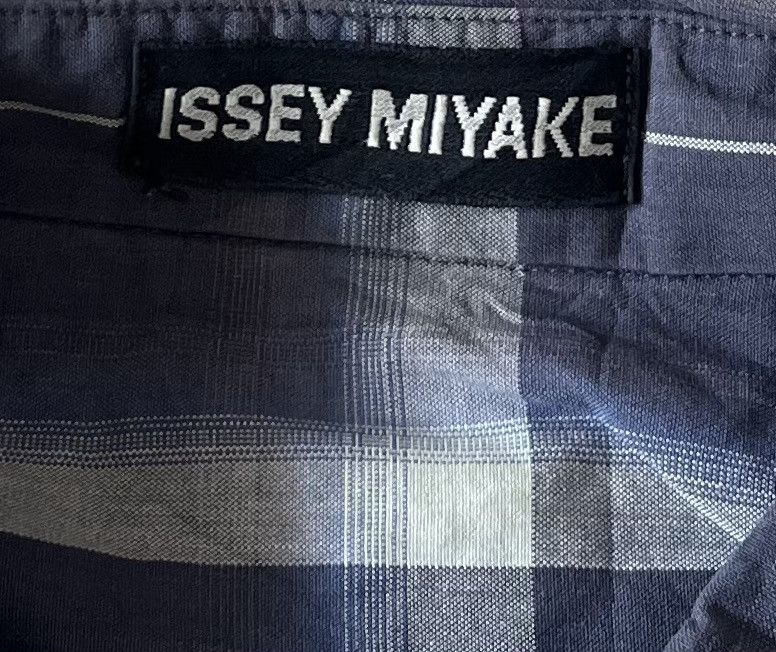 Issey Miyake Vintage issey miyake classic plaid button up shirt Size US M / EU 48-50 / 2 - 4 Thumbnail