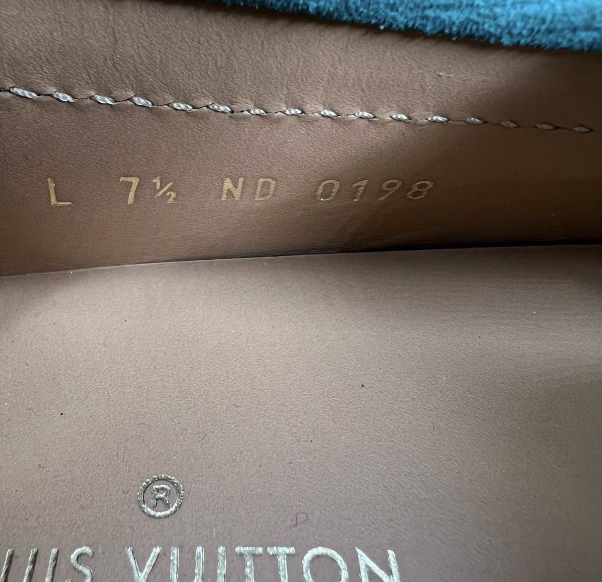 Louis Vuitton Louis Vuitton Monte Carlo Green & Silver LV Logo Loafers J41 Size US 9 / EU 42 - 6 Thumbnail