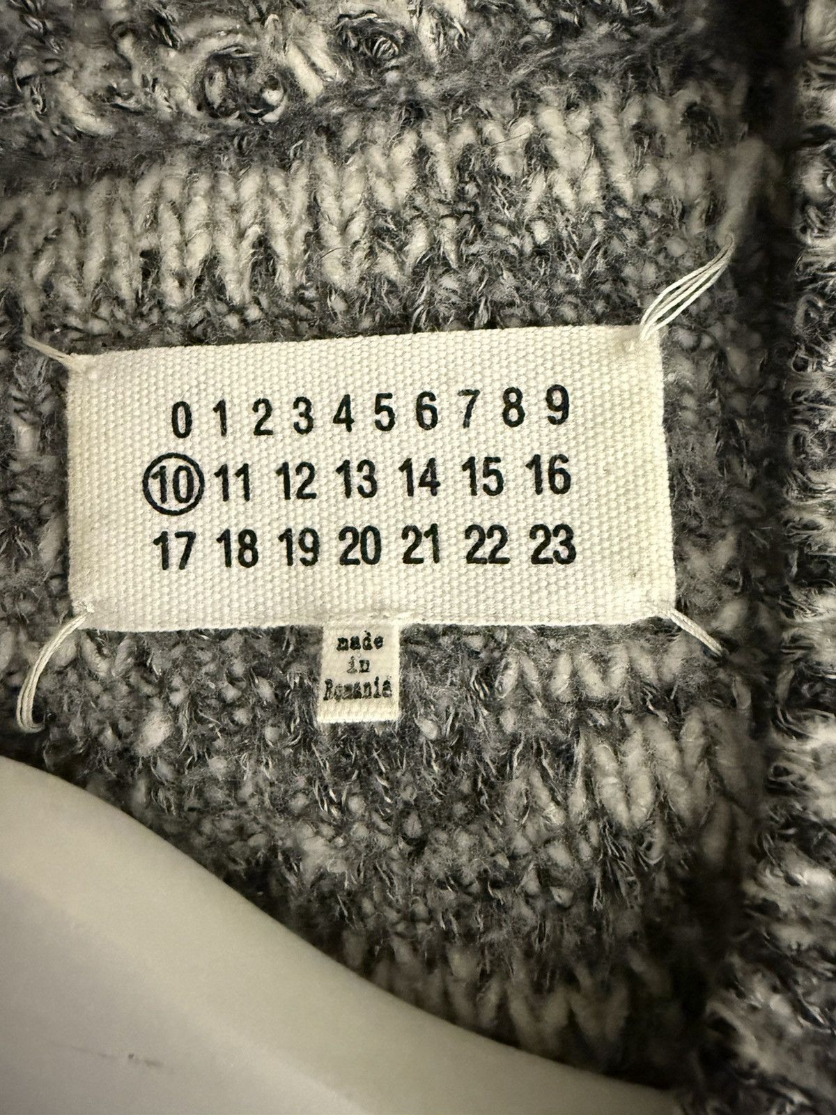 Maison Margiela Maison Margiela Knit Size US L / EU 52-54 / 3 - 4 Thumbnail