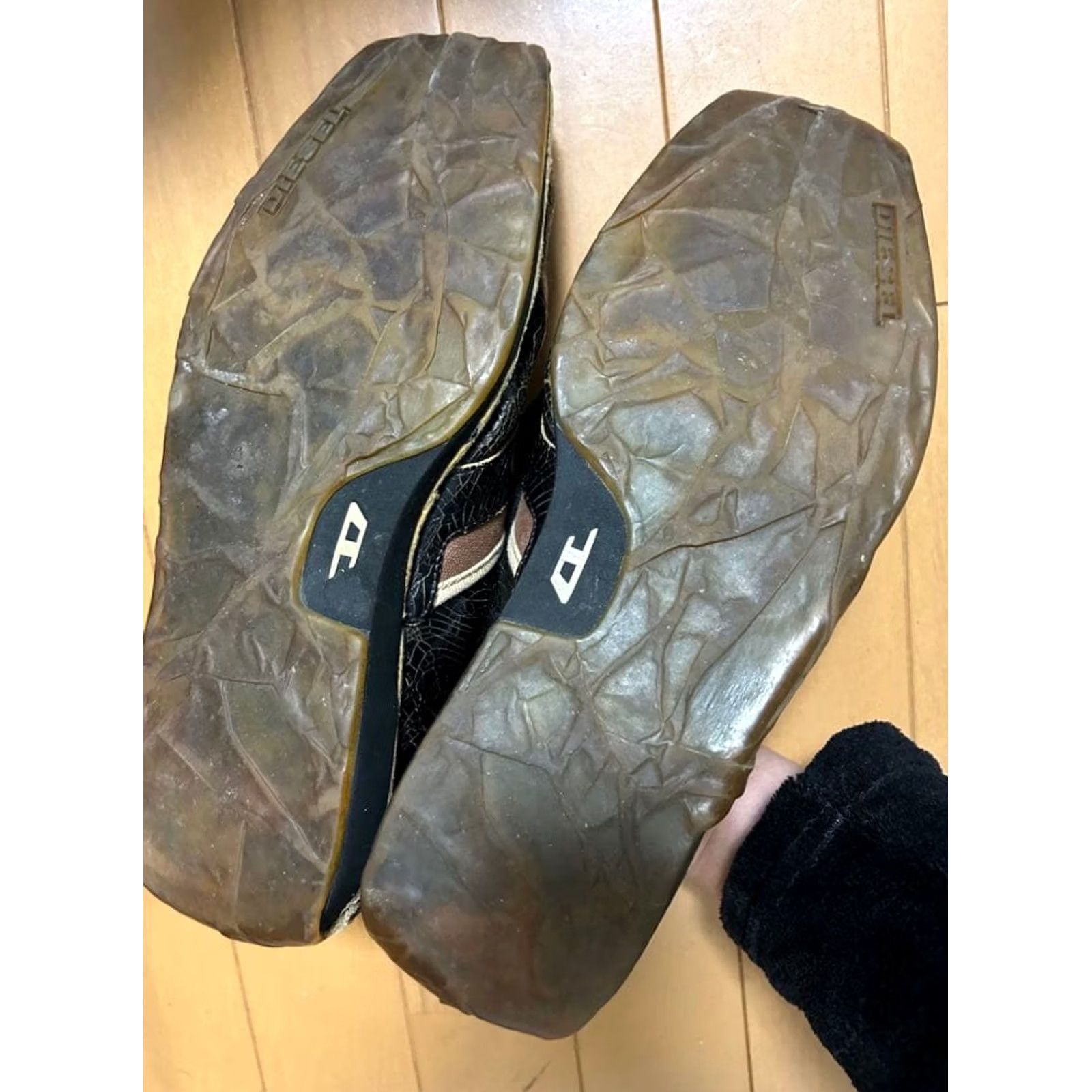 Diesel Diesel Men 8.5US Archive Square Toe Line design Sneaker Vintage Luxury Casual Size US 9 / EU 42 - 4 Thumbnail