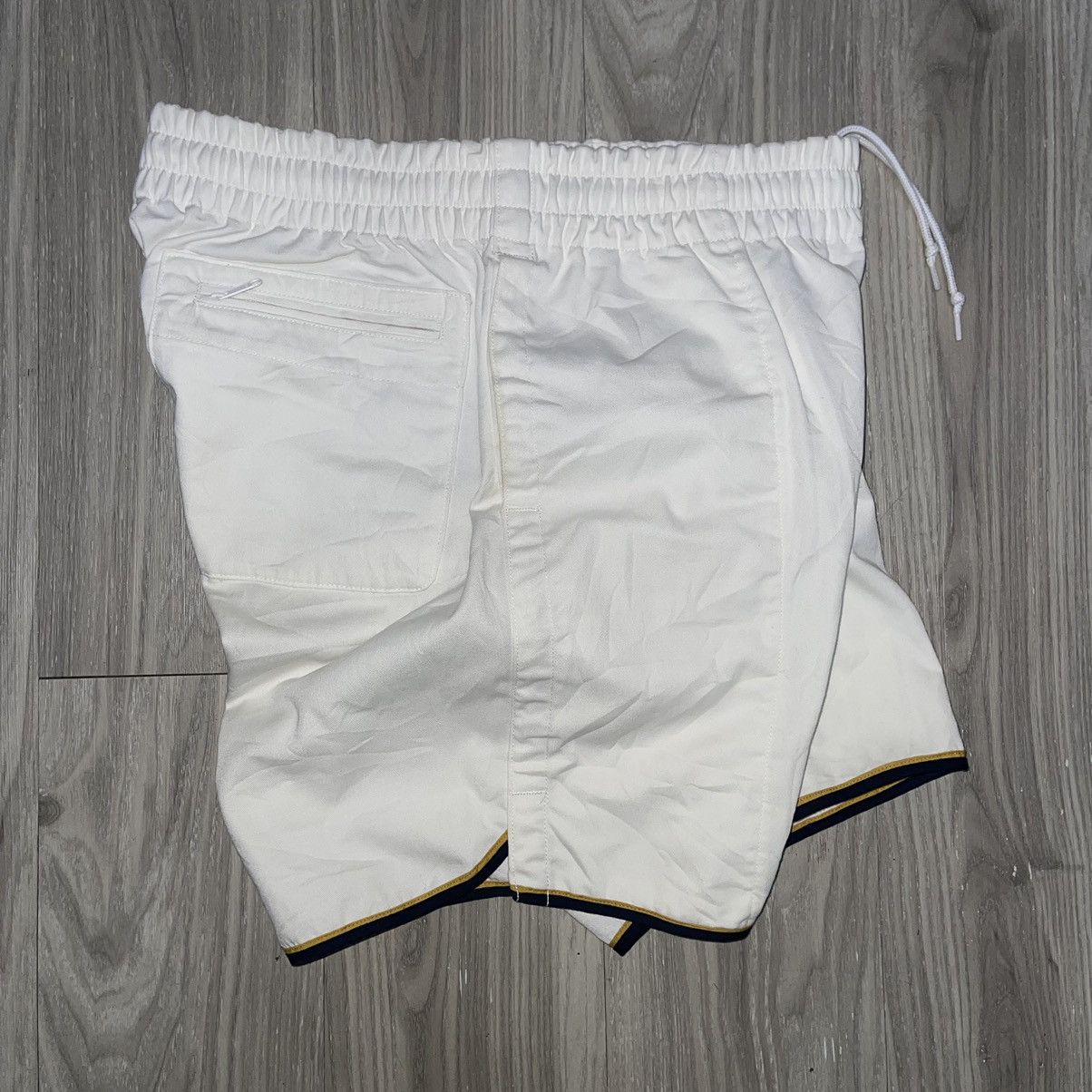General Research Mountain Research 2010 - Sports Shorts Size US 33 - 4 Thumbnail