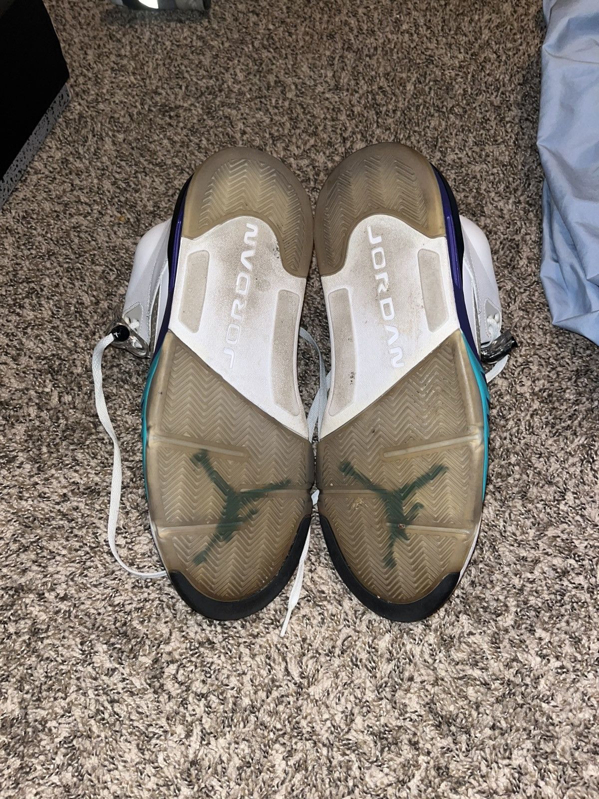 Jordan Brand 2013 Jordan 5 Grape Size US 11 / EU 44 - 5 Thumbnail