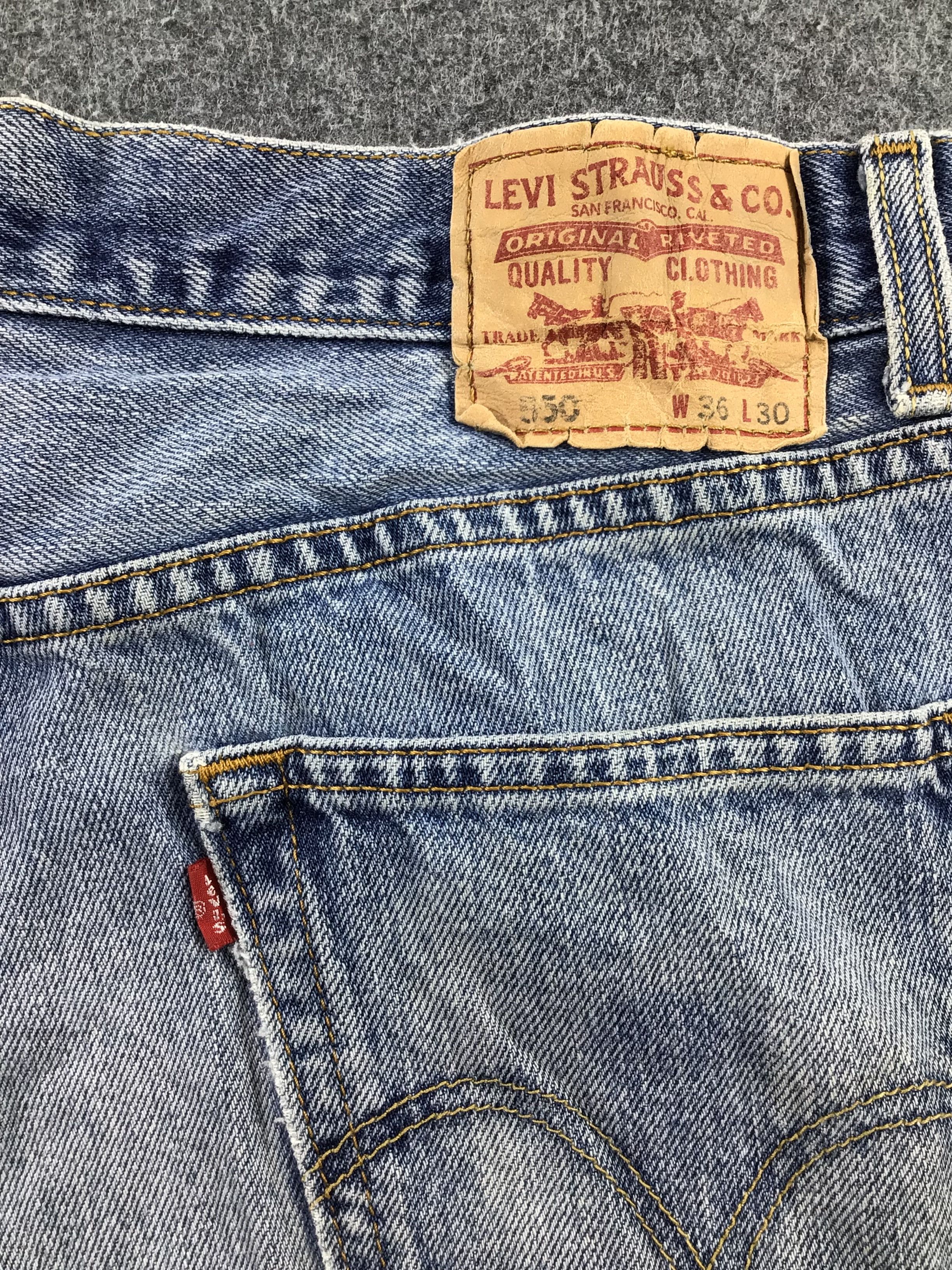 Levi's Vintage Light Wash Levis Jeans Lot 550-J863 Size US 35 - 5 Thumbnail