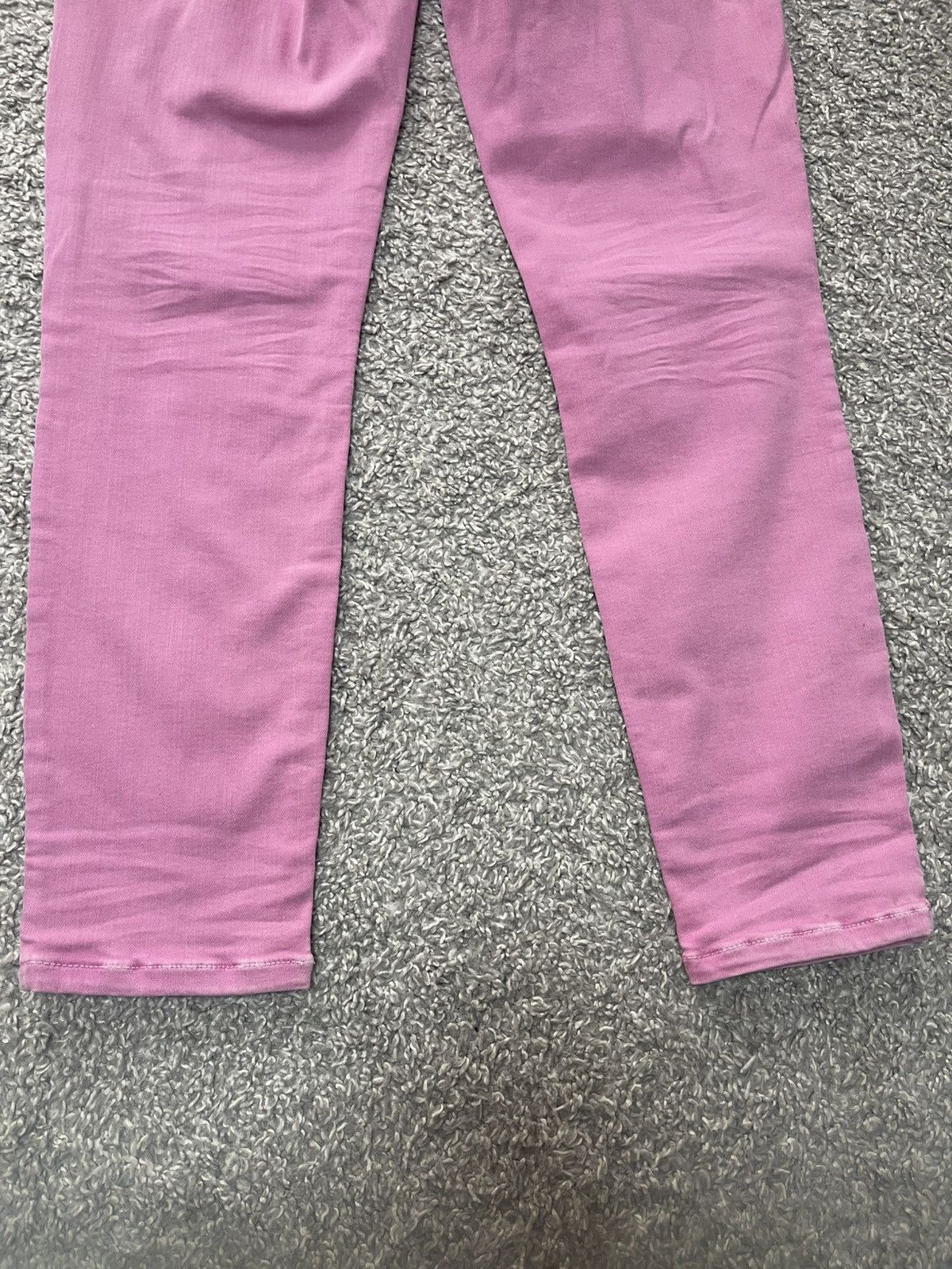 True Religion True Religion Halle Mid Rise Super Skinny NEW Pink size 27 Size 26" / US 2 / IT 38 - 4 Thumbnail