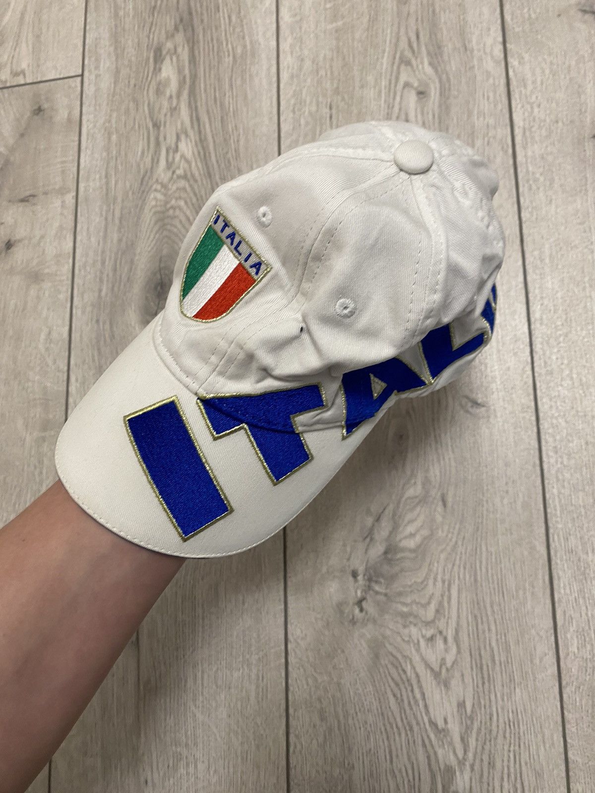 Vintage Vintage Y2K ITALIA white Cap Hat Embroidered Italia Flag Size ONE SIZE - 2 Thumbnail