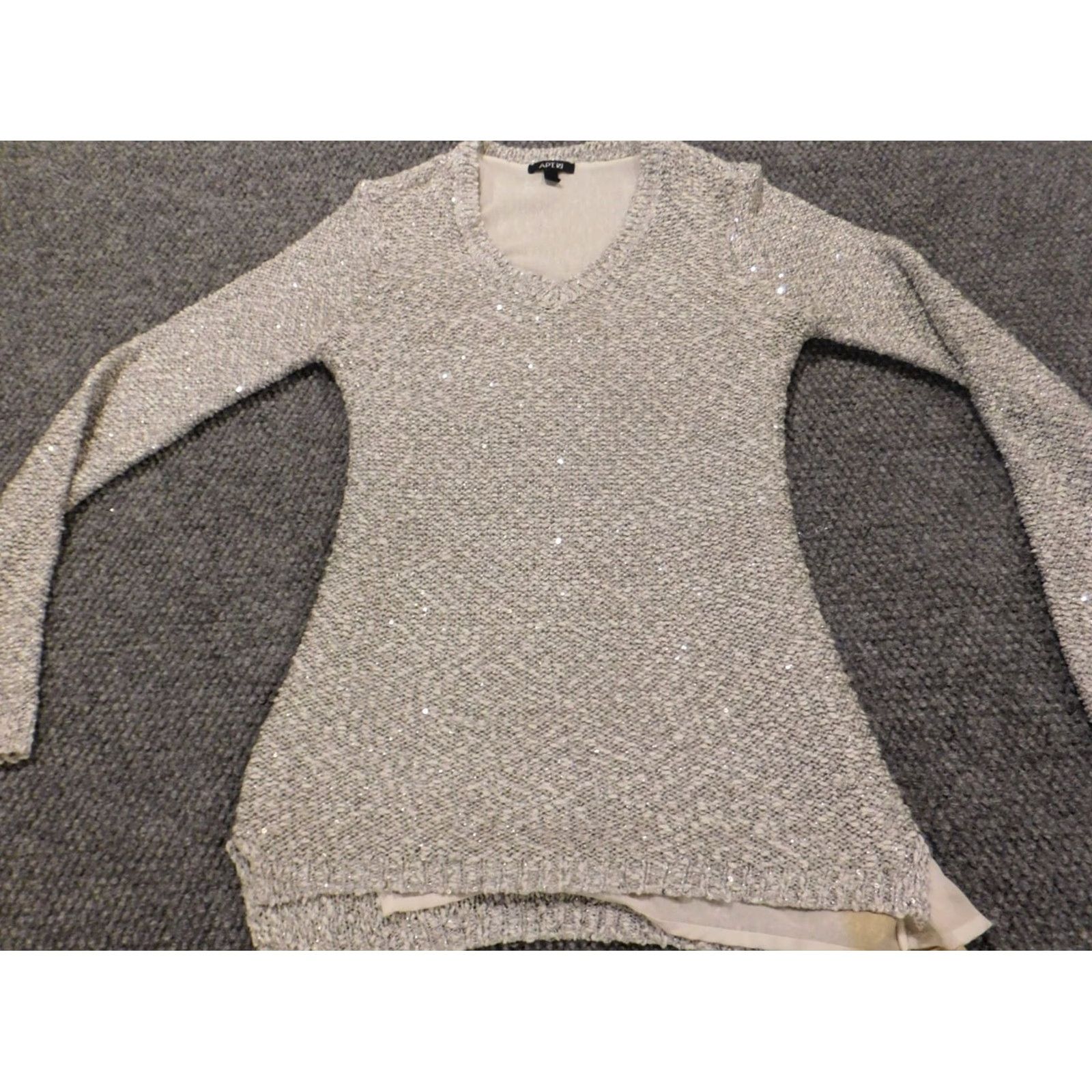 Apt. 9 Apt 9 Womens Sweater Small gray pullover crewneck lined Knit Long Sleeve Embroidered Classic Knit Style Casual Men? No Size S / US 4 / IT 40 - 2 Thumbnail