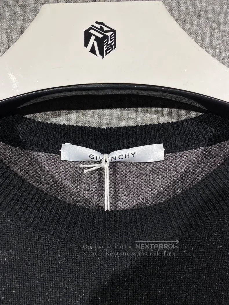 Givenchy Givenchy Men's knit sweater Size US M / EU 48-50 / 2 - 5 Thumbnail