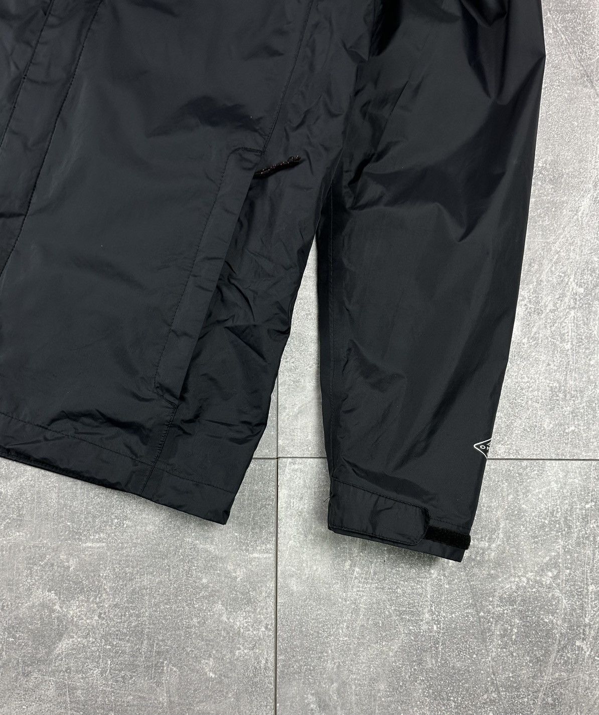 Columbia Columbia Manchester United FC Light Rain Jacket Size US M / EU 48-50 / 2 - 3 Thumbnail