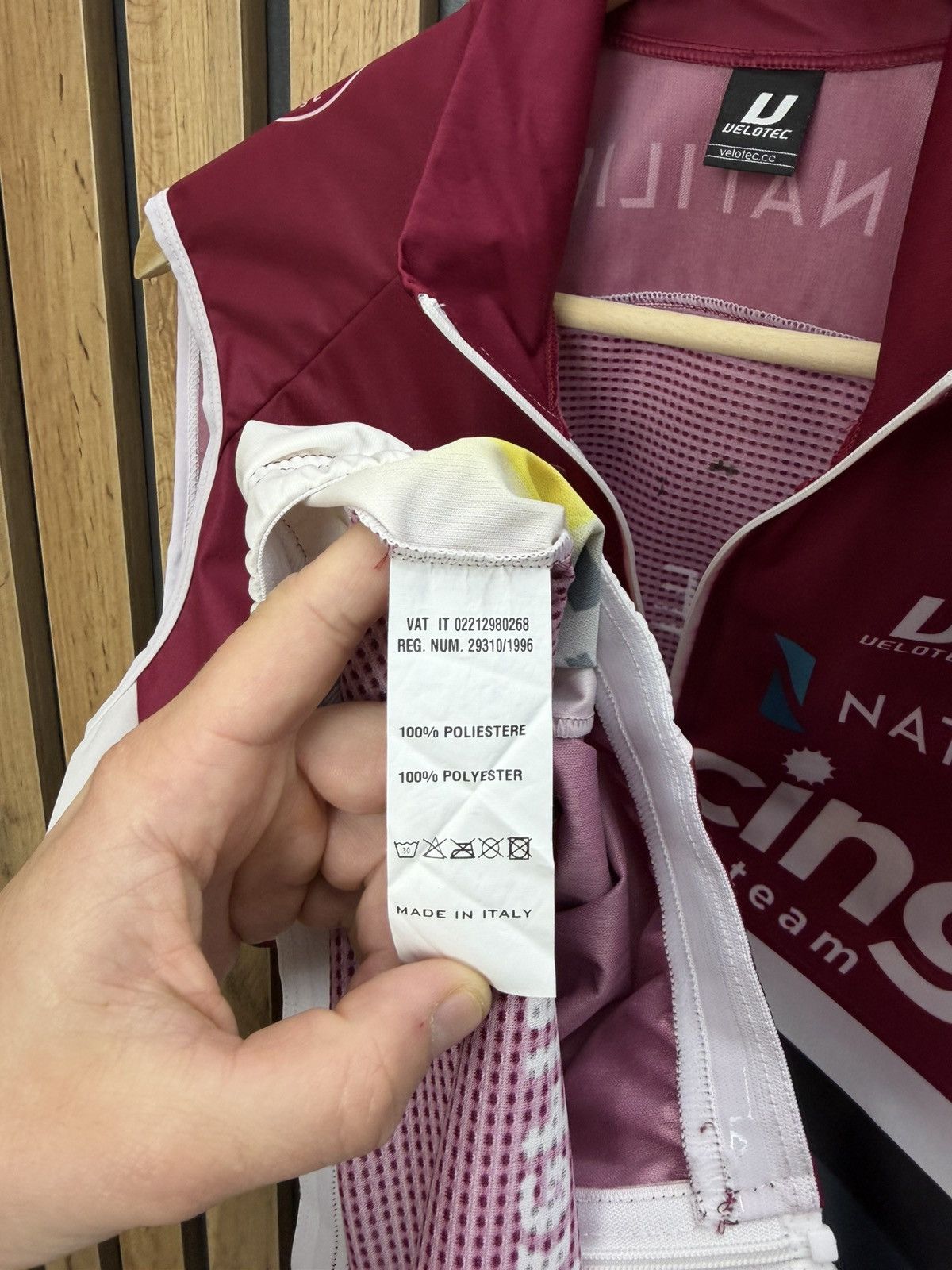 Vintage Velotec Elite Cycling Wind Vest Chapter I| Racing Team L Size US L / EU 52-54 / 3 - 10 Thumbnail